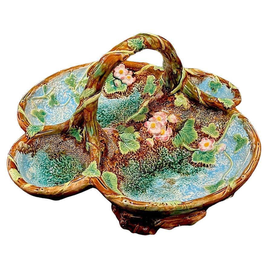 Hand-Painted Strawberry Basket Majolica, George Jones 19th Century For Sale