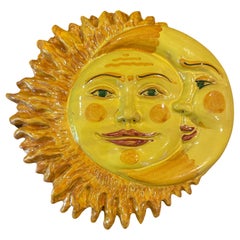 Scultura / appendiabiti da parete con sole e luna dipinti a mano