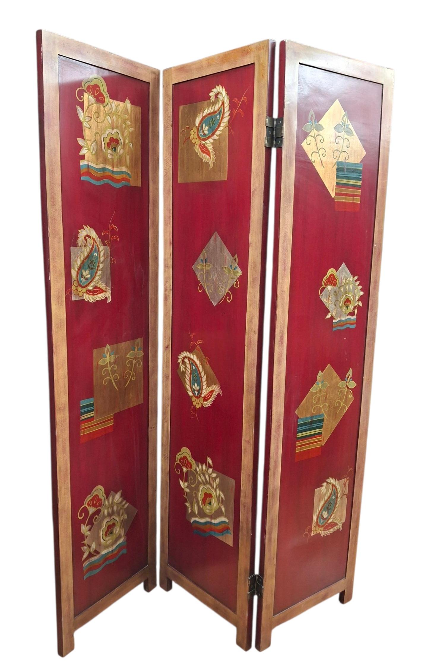 Three Panel Hand Painted Folding Screen For Sale 1