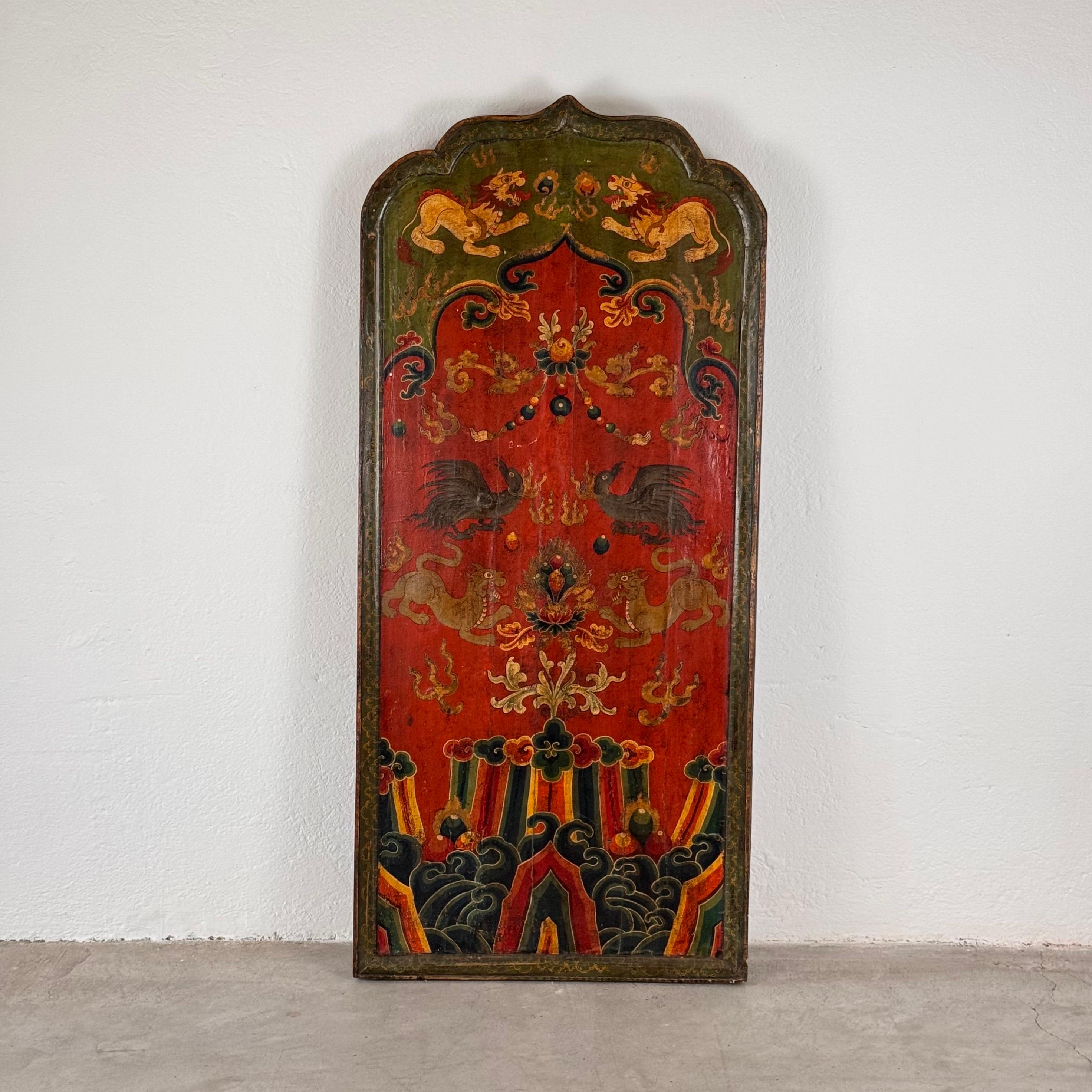 Handbemaltes tibetisches Monastery-Türpaneel, 1890 (Tibetisch) im Angebot