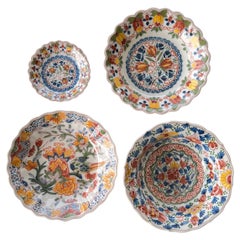 Vintage Hand painted Tichelaar Makkum Dutch plates, Set of 4. Various sizes