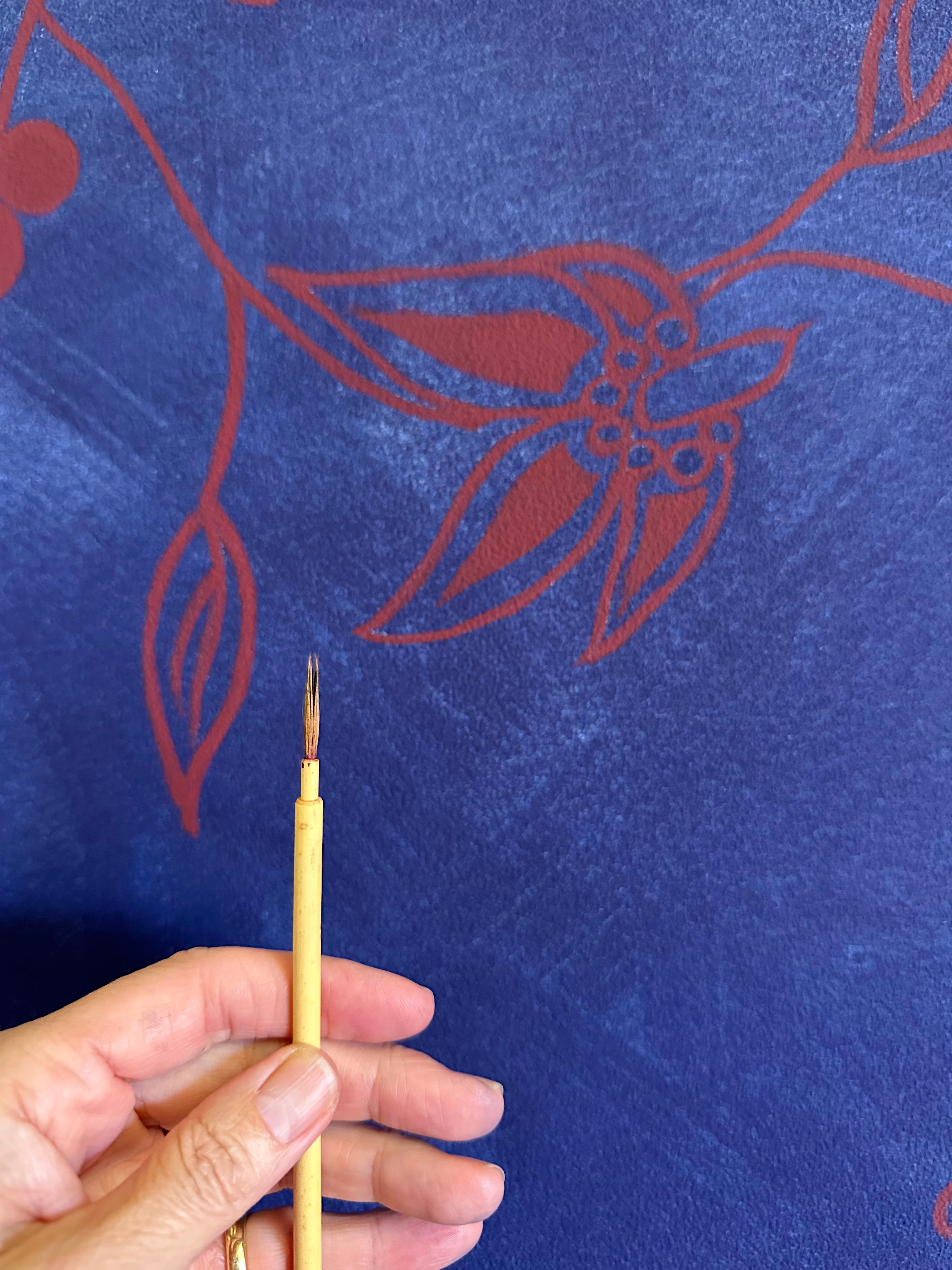 Hand painted wallpaper panels show two drops of 8 from the full botanical Deadly Nightshade design.
Each wallpaper panel is a work of fine art, painted by artist Tarn McLean in the Ocre Designs studio, Australia. The designs are hand painted in an