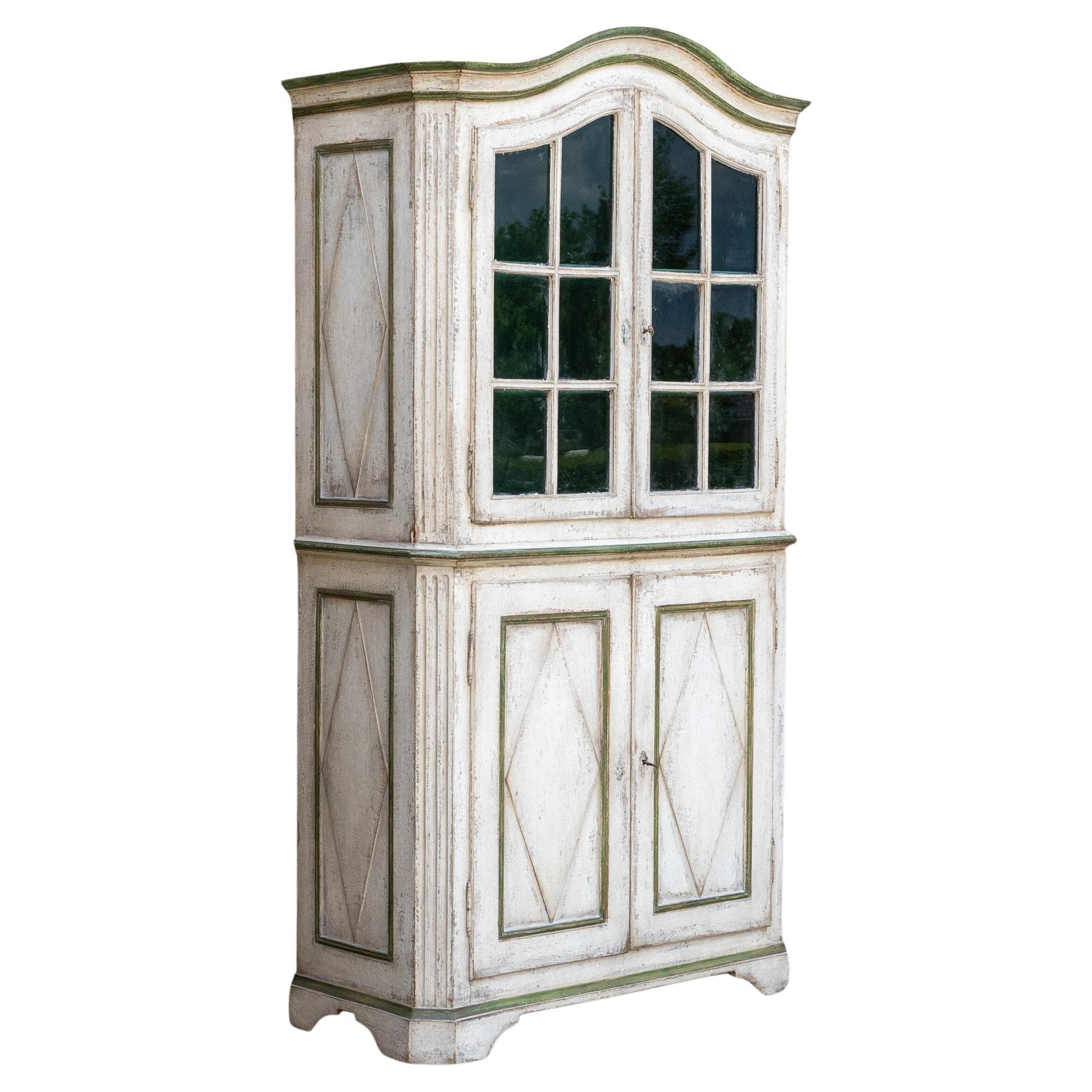 Hand-painted white and green Display Cabinet, Softwood, Franconia, Circa 1800
