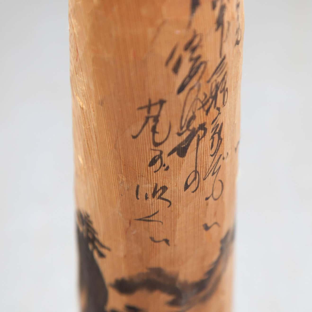 Giapponese Bambola Kokeshi tradizionale giapponese in legno dipinta a mano in vendita