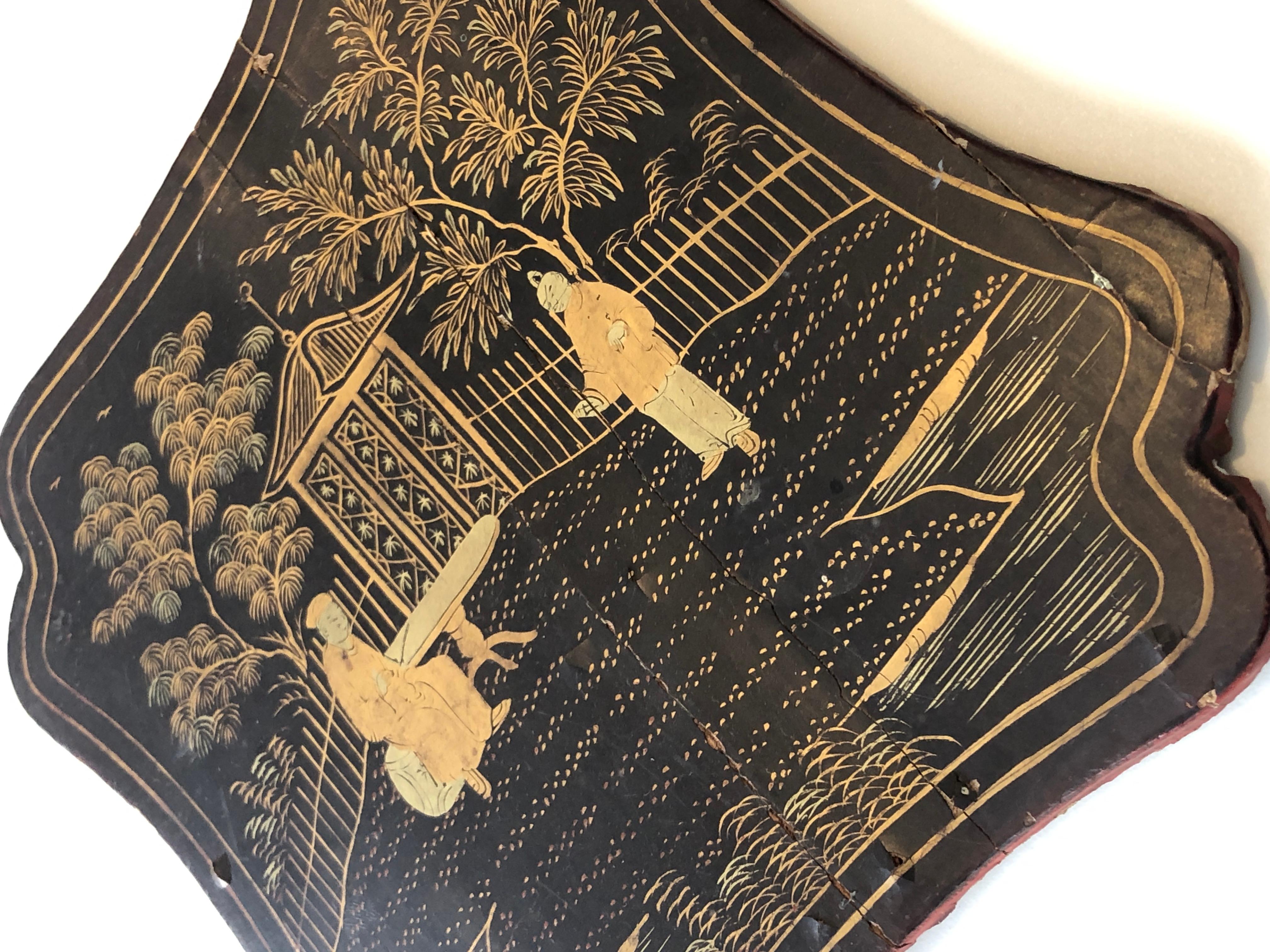 Chinoiserie Hand-painted wooden Manton Manila shawl box lid (Canton) China 19th century For Sale