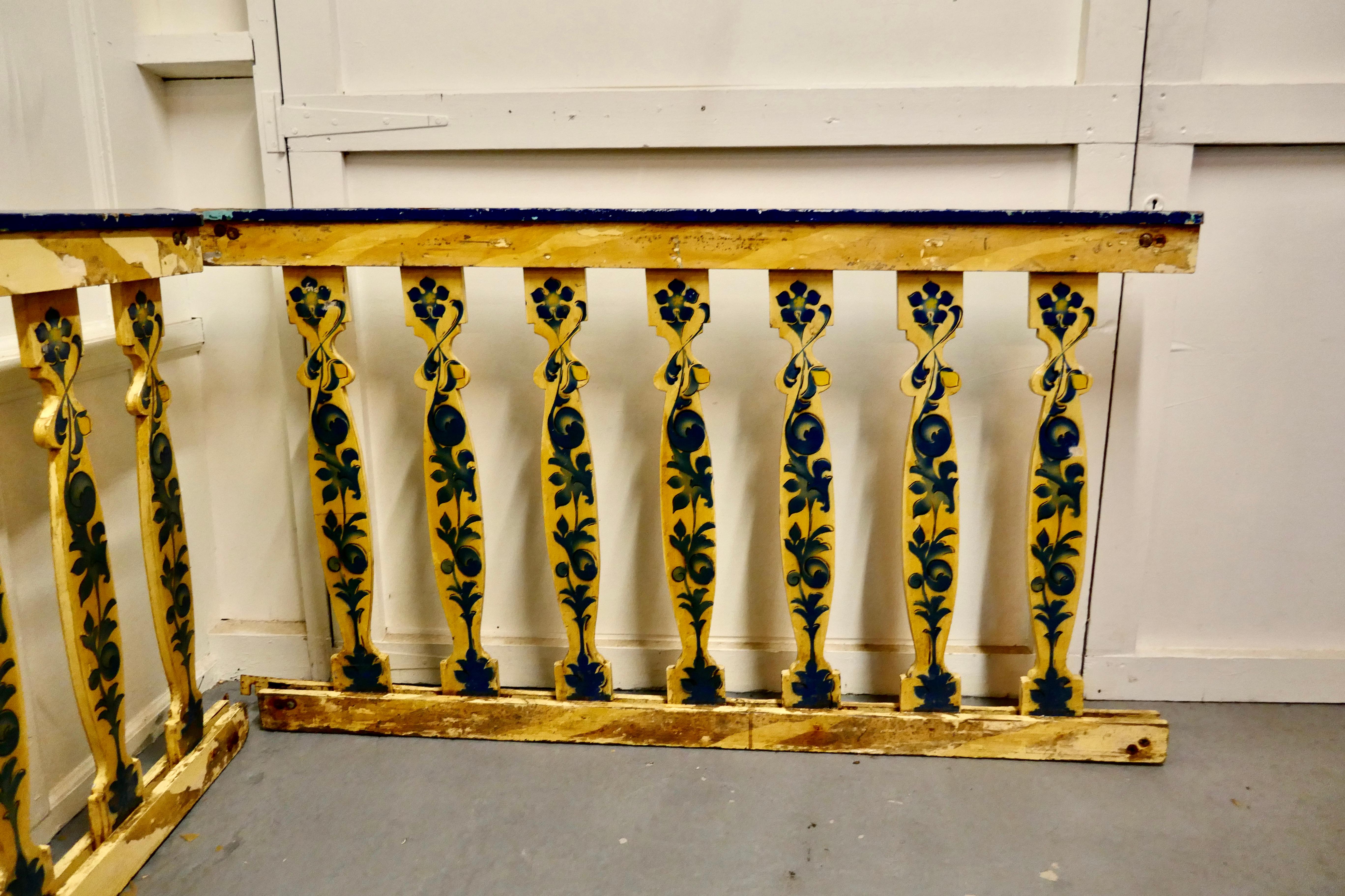 Hand Painted Wooden Railings from a Fair Ground In Fair Condition For Sale In Chillerton, Isle of Wight