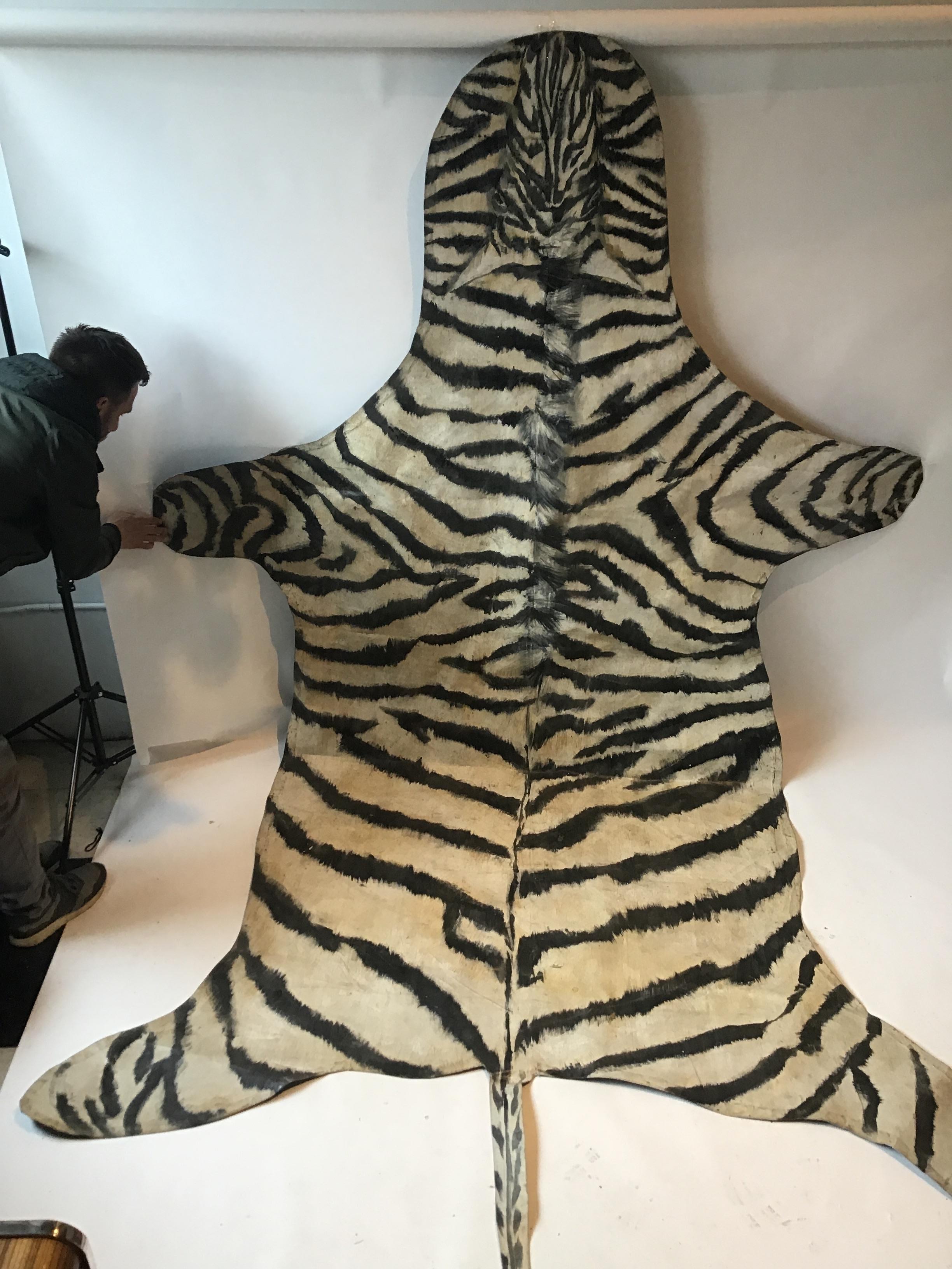 Zebra auf Leinwand handgemalt von einem NYC-Künstler. Groß.