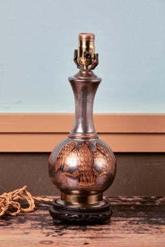 Hand Painter Verre Églomisé Table Lamp with Federal Style Eagle Motif