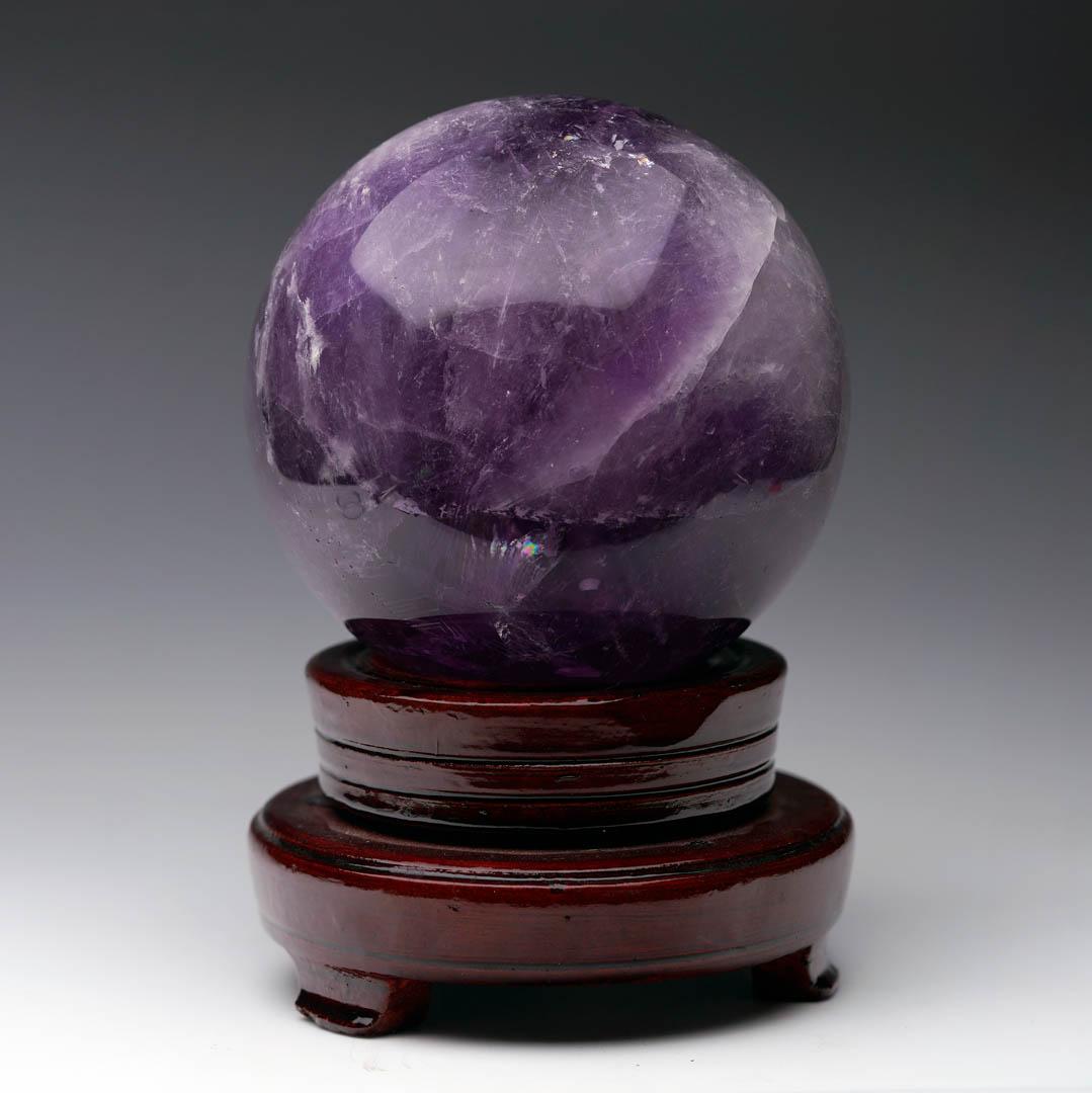 Esfera de Amatista Pulida a Mano - Diámetro 4,5 en Nuevo estado para la venta en New York, NY