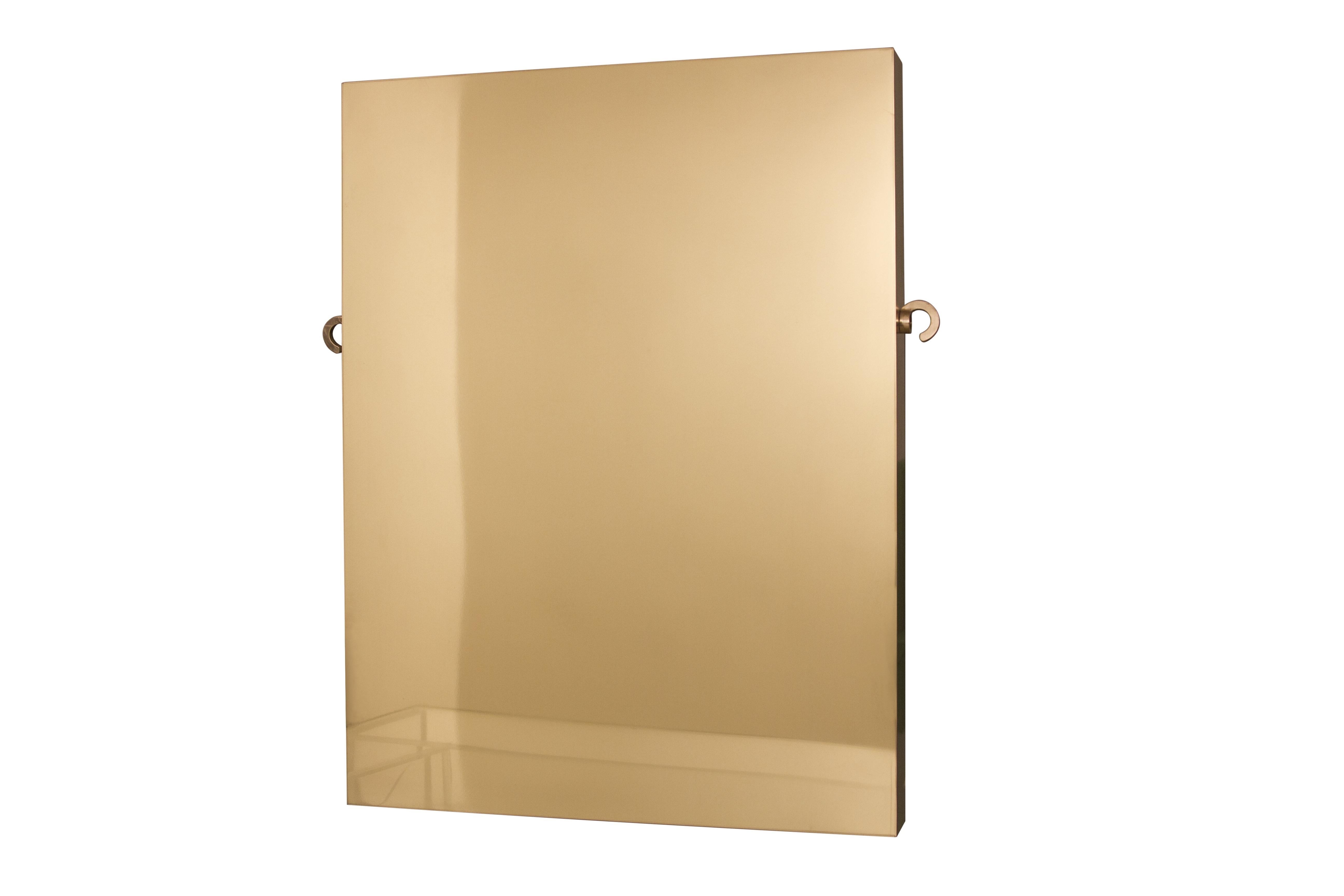 The quintessential polished brass mirror. It's as simple and beautiful as that.