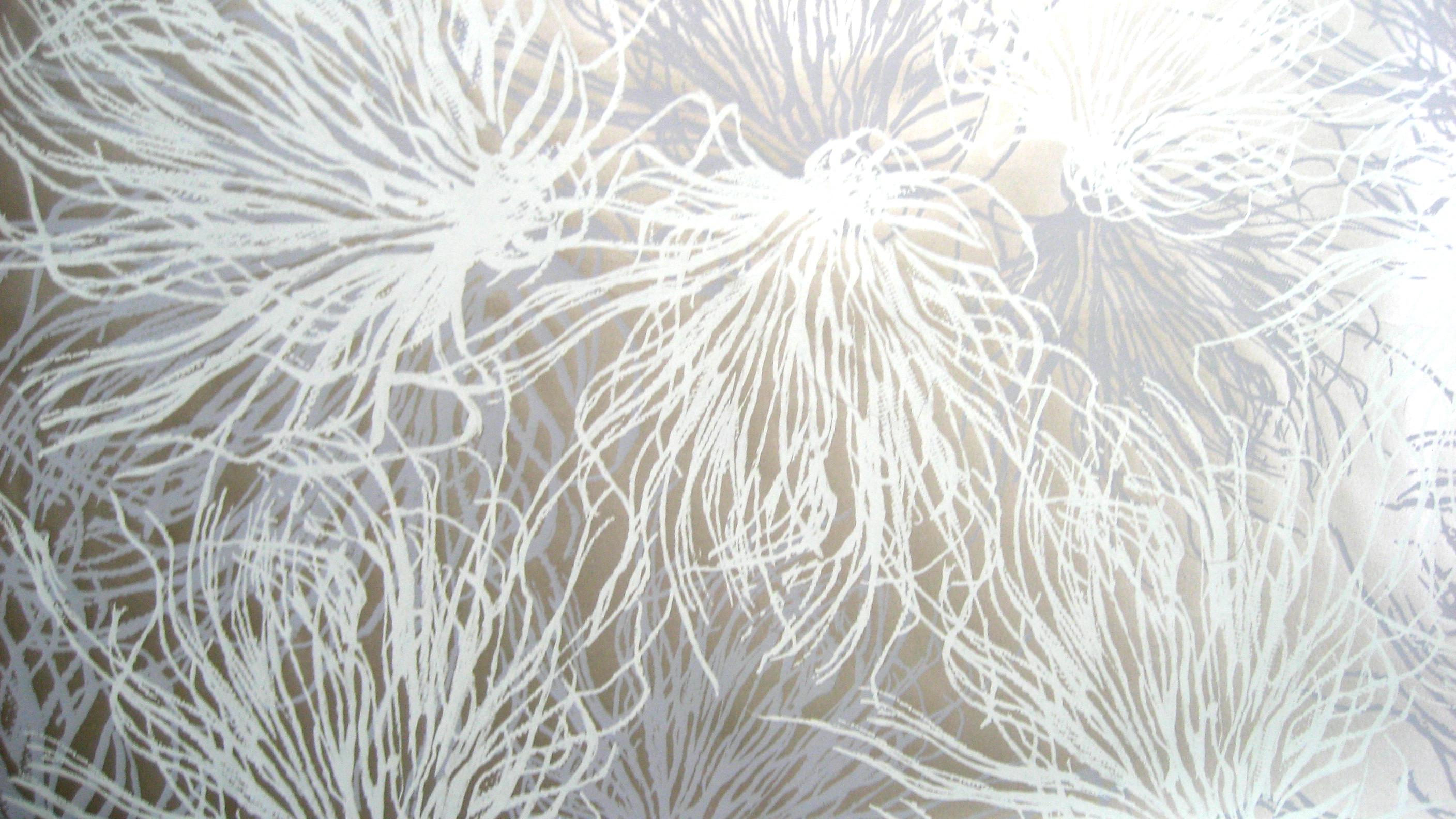 Modern Hand-Screened Anemone Wallpaper in Snowflower Colorway For Sale