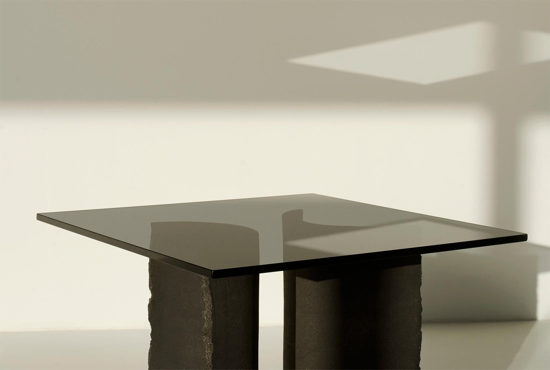 Common Effort Hand-Sculpted Black Clay Table by Sanna Völker In New Condition In Geneve, CH