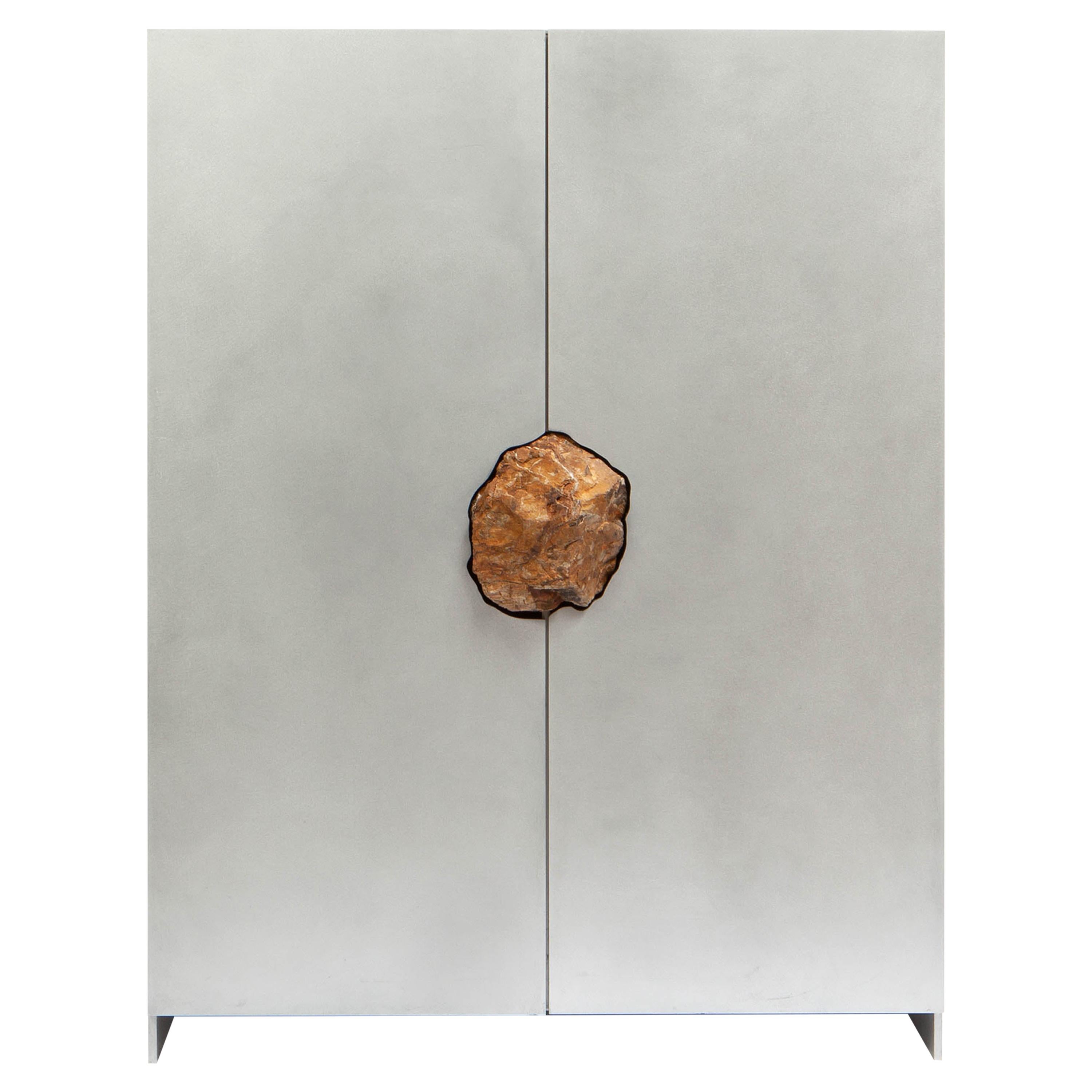 New And Custom Cupboards
