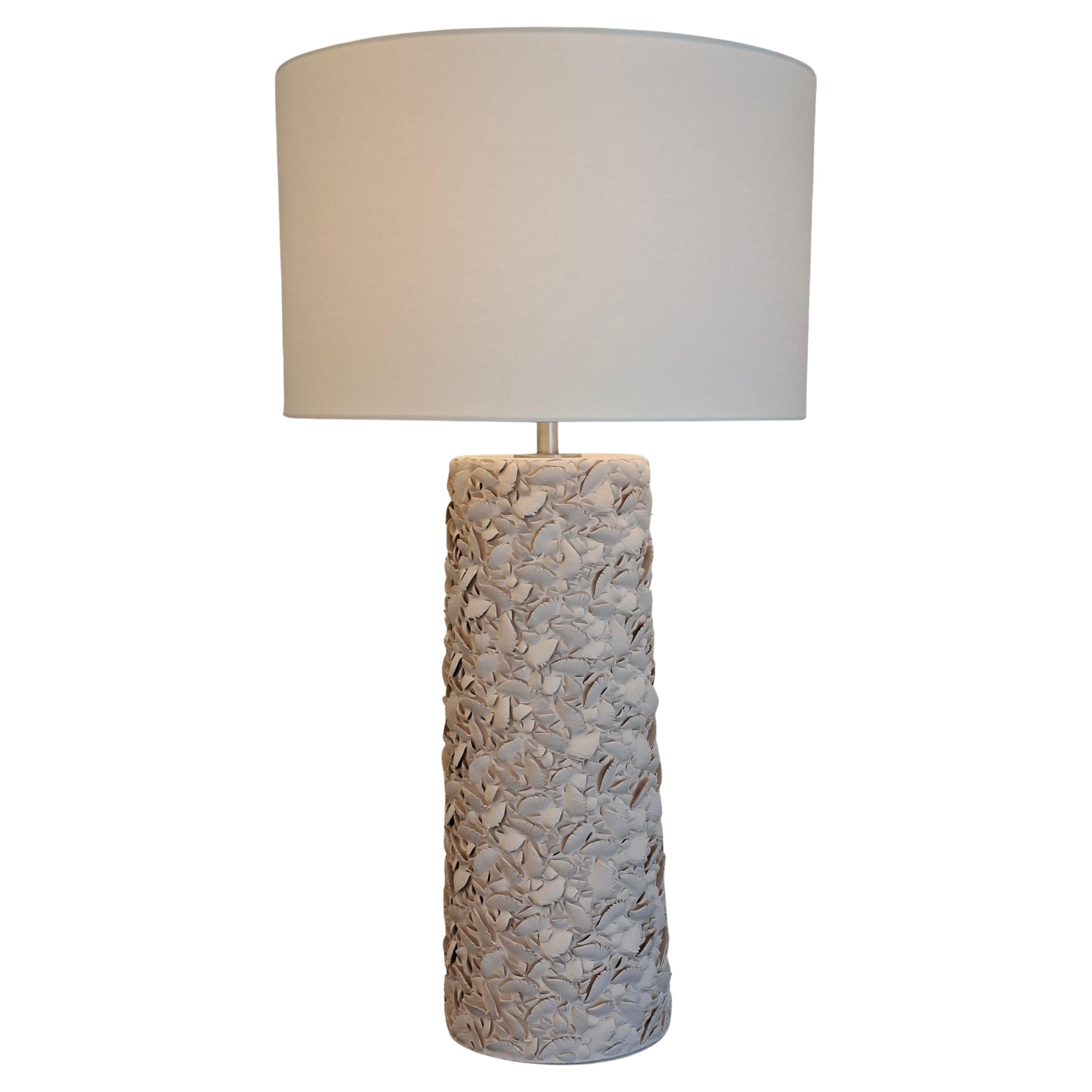 Lampe en céramique sculptée à la main, par Gilles Caffier, édition limitée