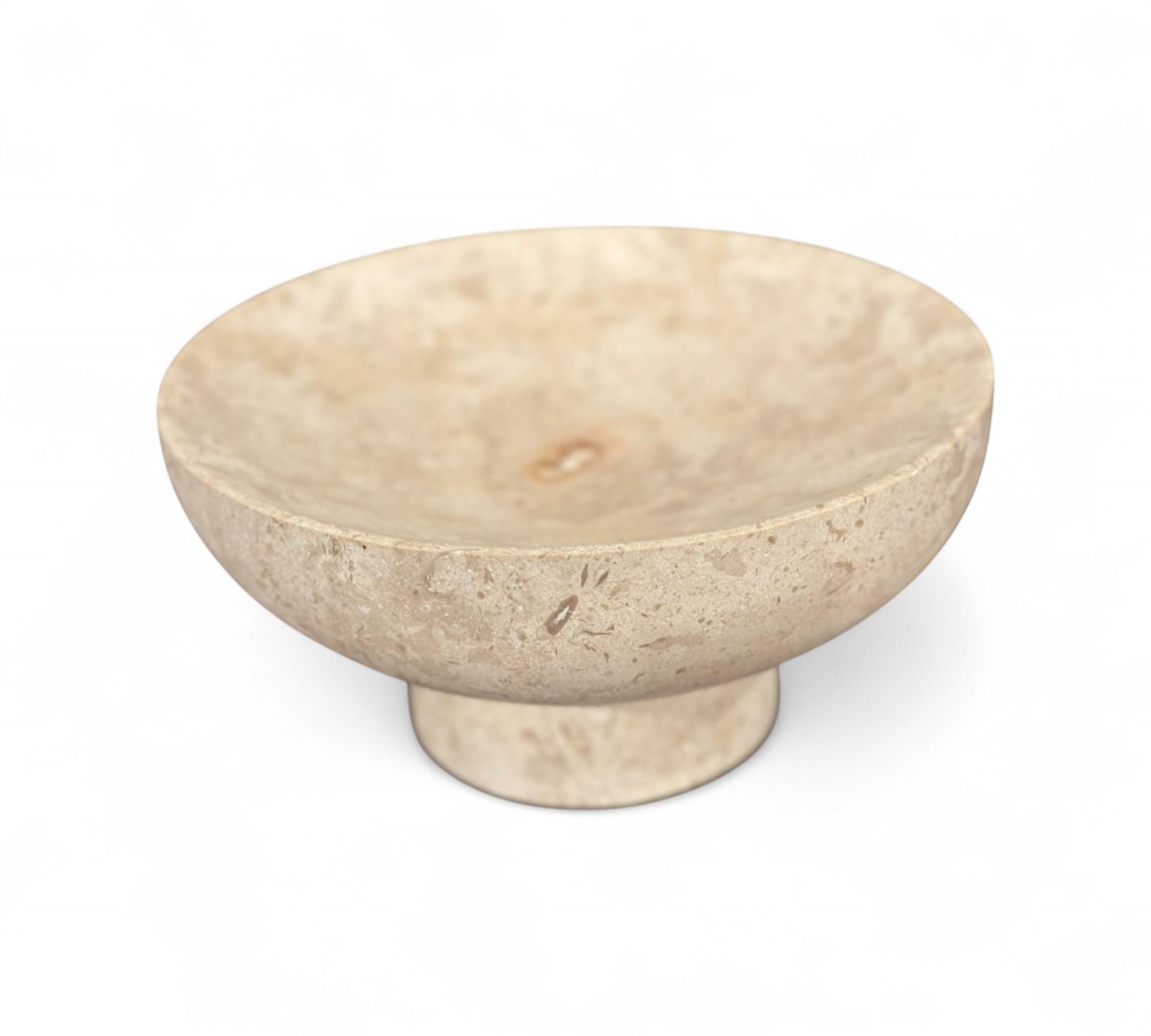 Hand Sculpted Vase Crafted from Mayan Travertine by Taller Maya, 2024 im Angebot 4