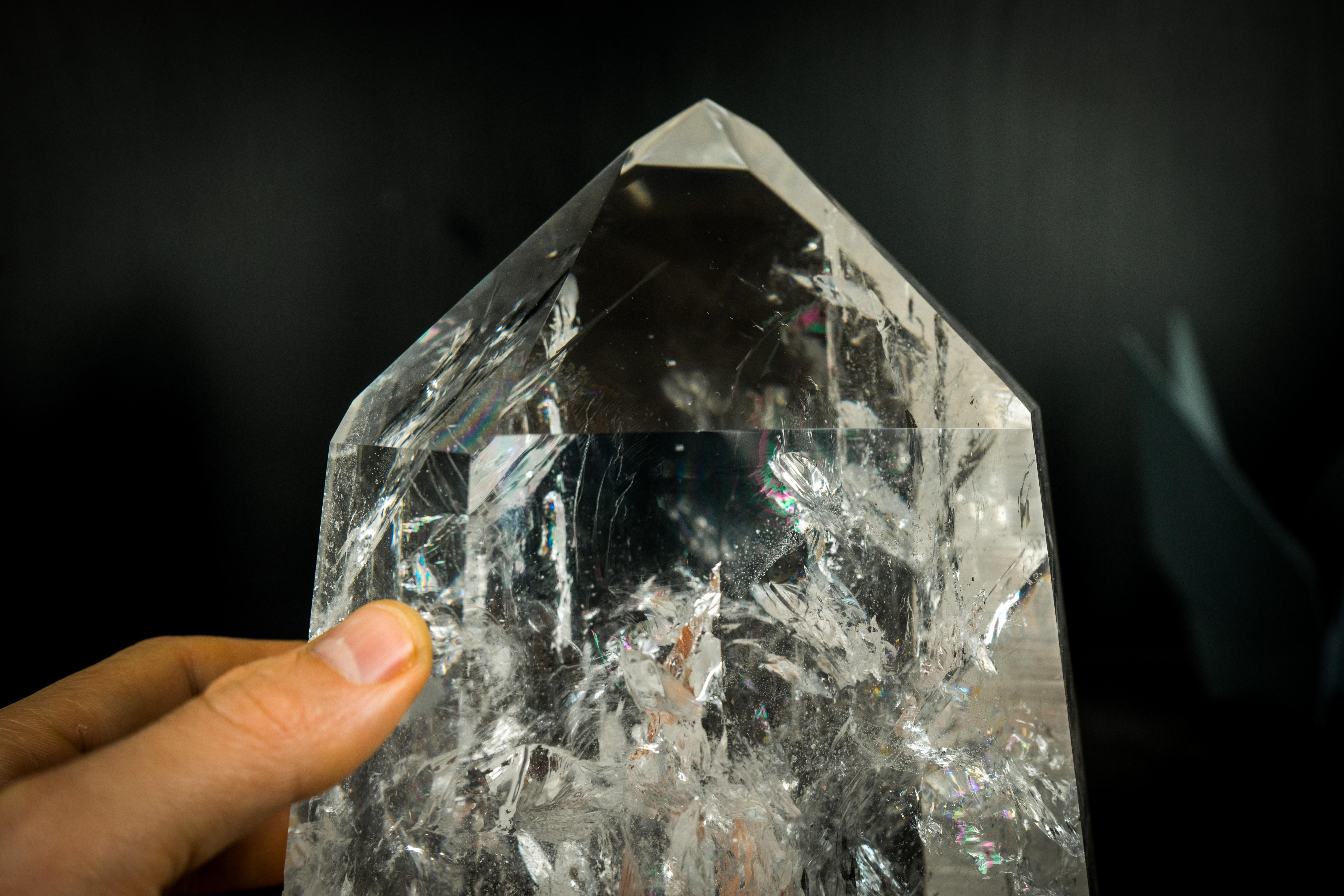 Torre di cristallo trasparente scolpita a mano, generatore di Diamantina, Brasile in vendita 1