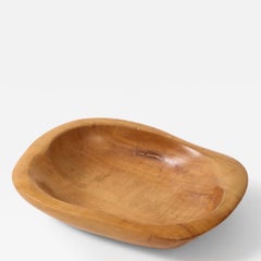 Plato de madera esculpido a mano por Odile Noll, c. 1950