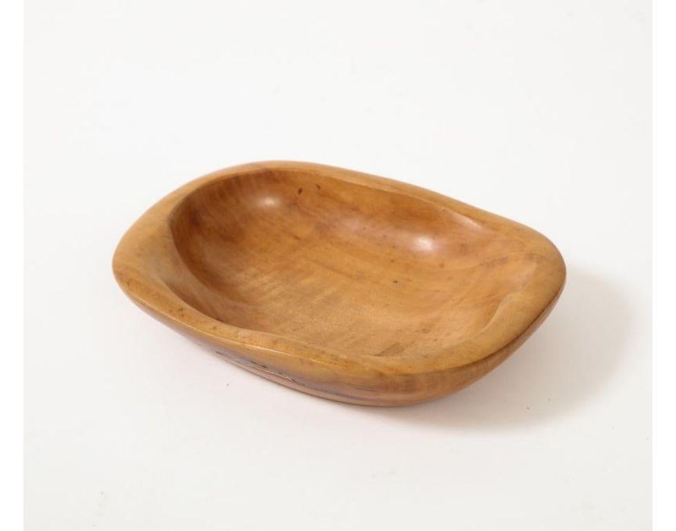 Minimalist Hand-Sculpted Wooden Dish by Odile Noll, c. 1950 For Sale