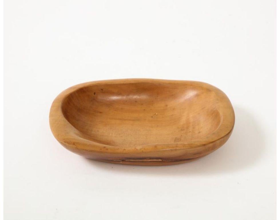 French Hand-Sculpted Wooden Dish by Odile Noll, c. 1950 For Sale