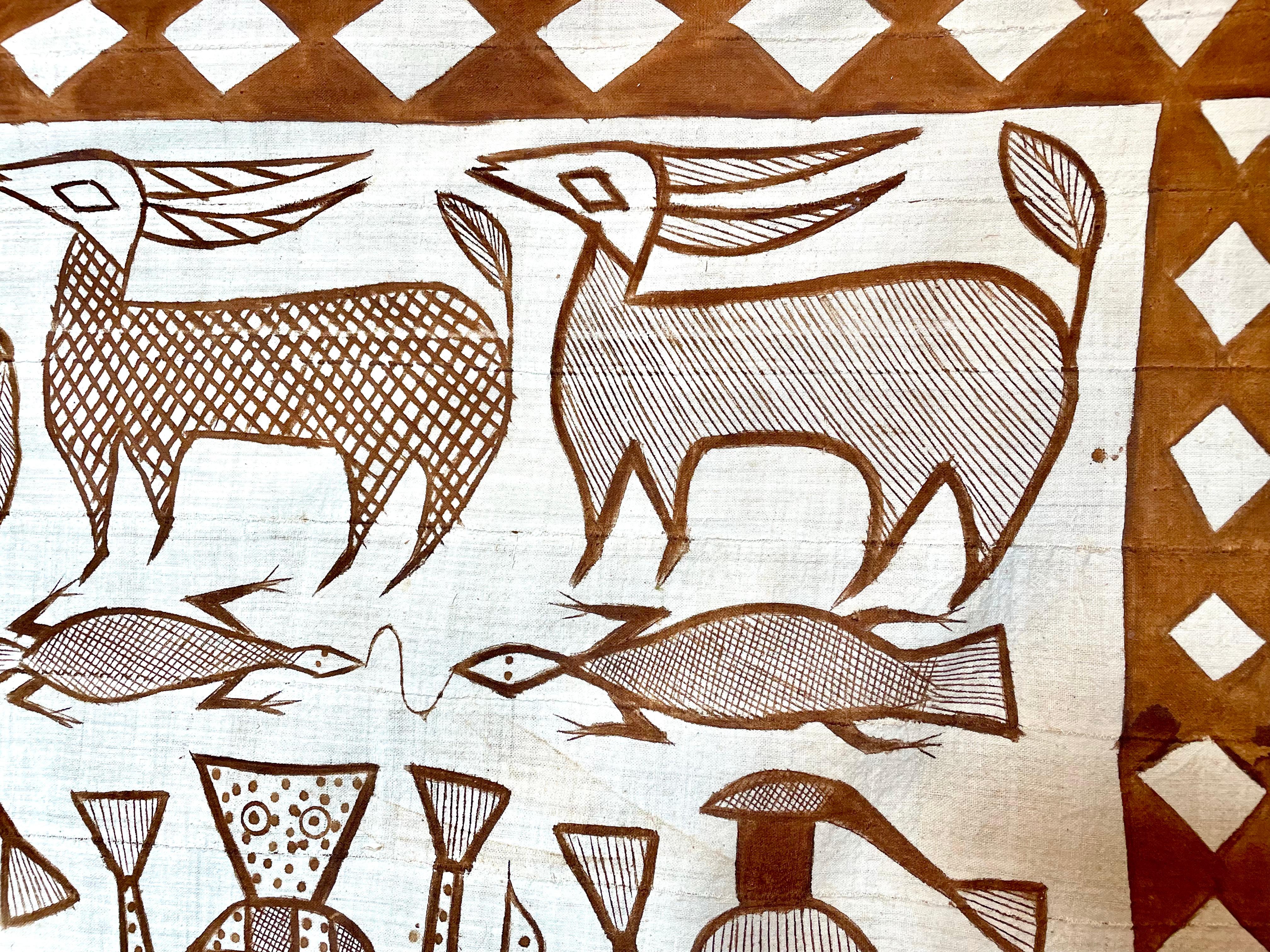 Hand spun by woven of the Korhoga, hand painted cotton cloth In Good Condition For Sale In Saint ouen, FR