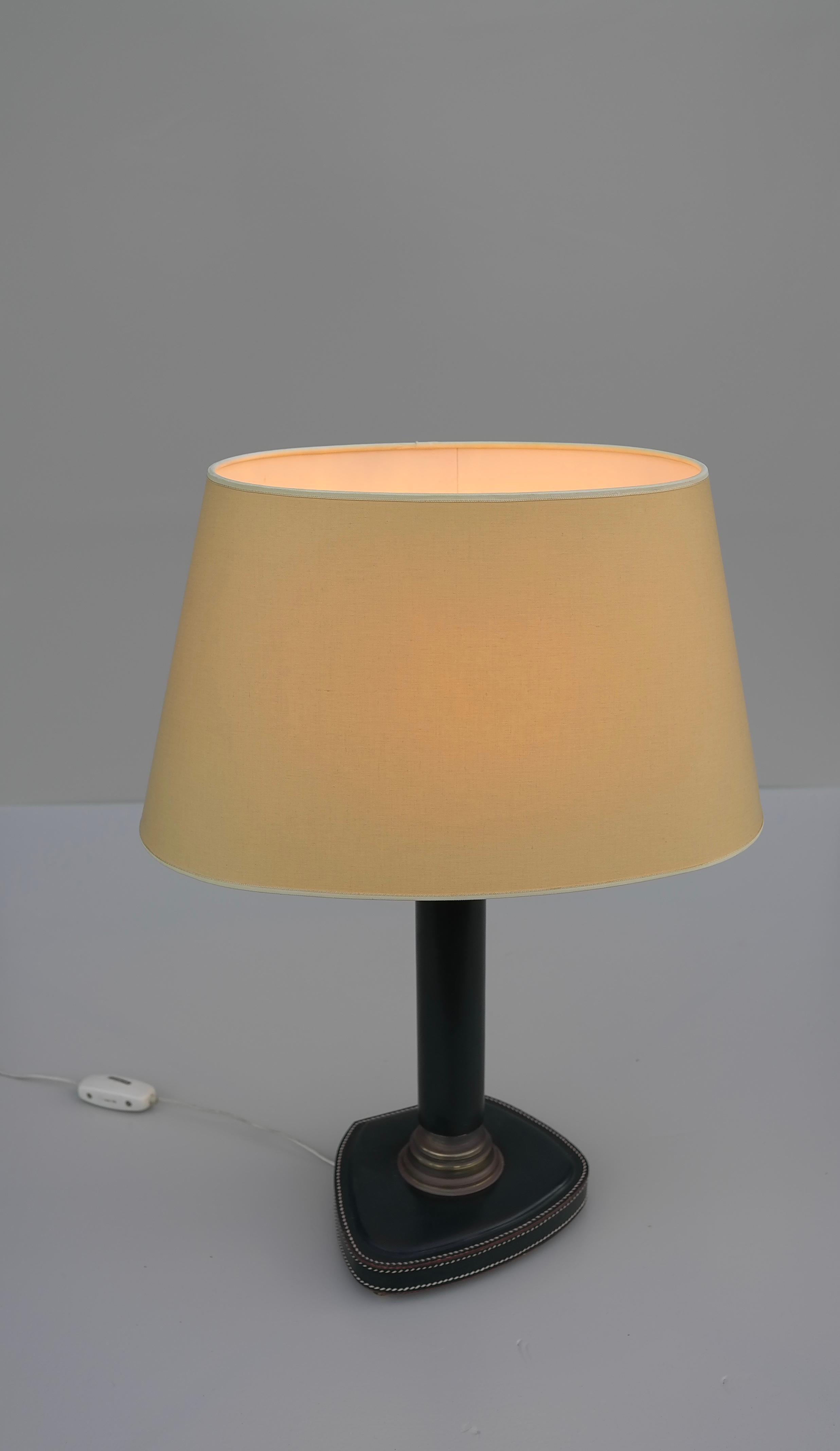 French Hand-Stitched Green Leather Table Lamp, France, 1960s For Sale