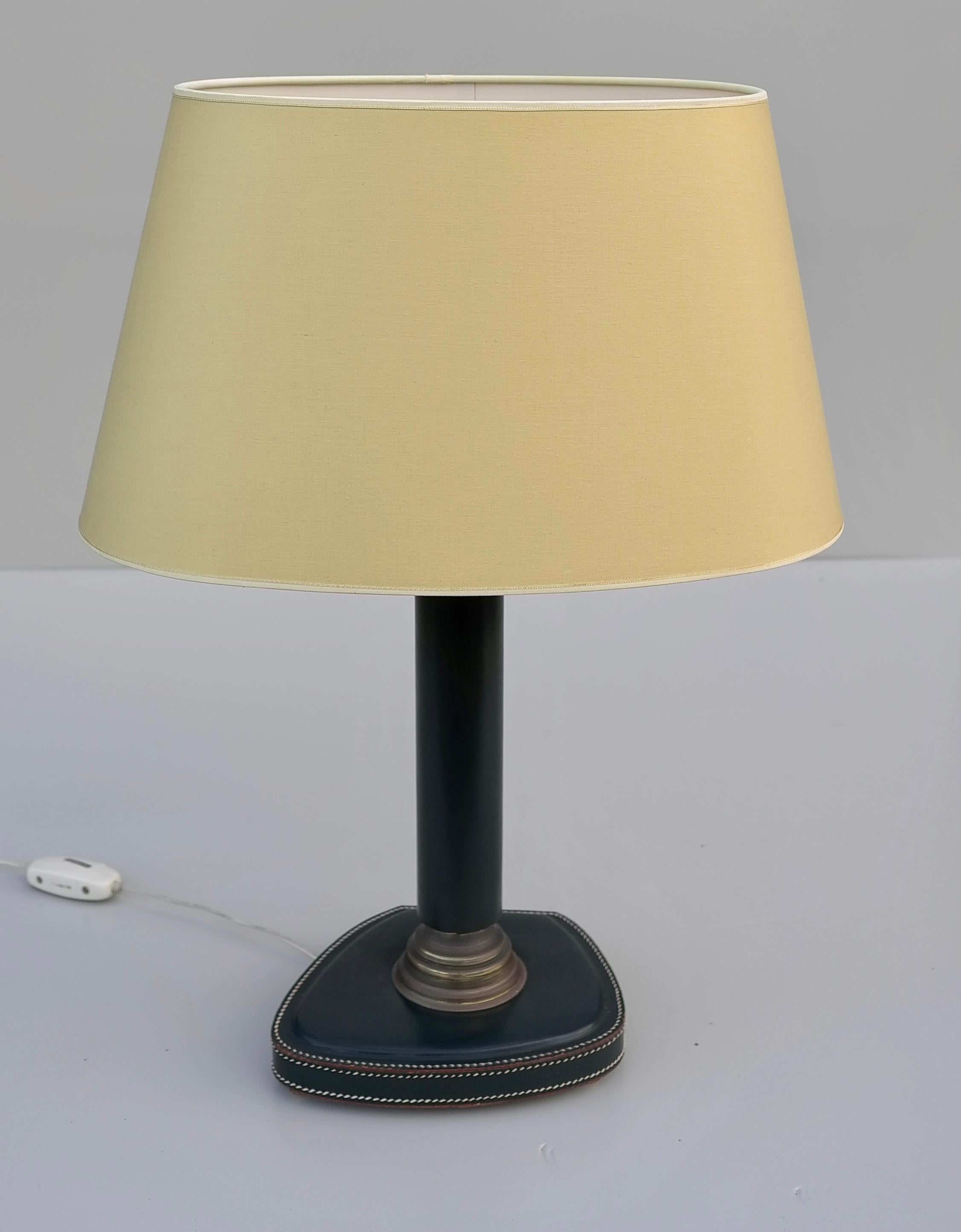 Hand-Stitched Green Leather Table Lamp, France, 1960s In Good Condition For Sale In Den Haag, NL