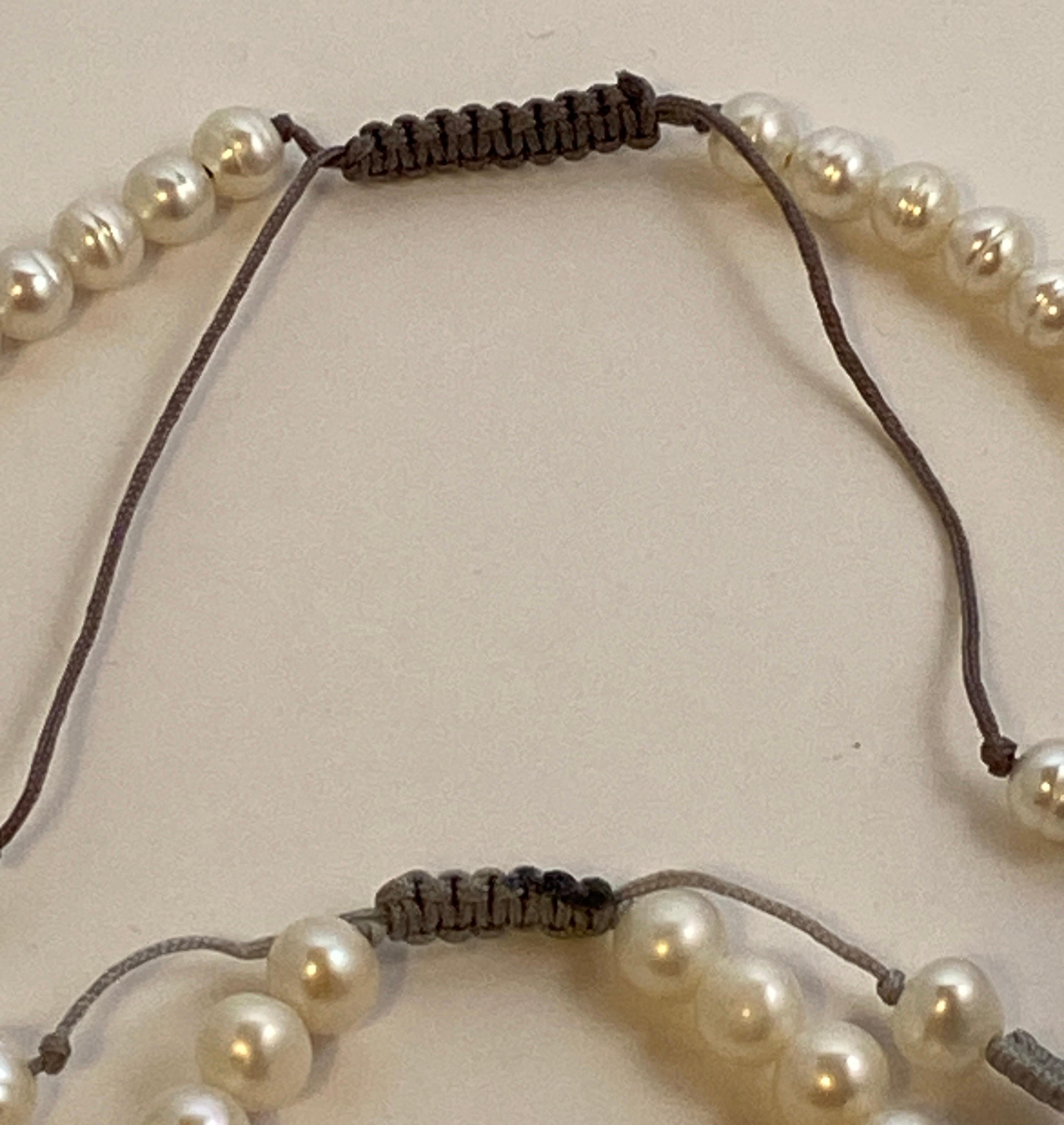 Artisan Hand--Strung Pearl Necklace and Bracelet Set For Sale