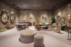 Sgabello con frange realizzato a mano e offerto in velluto