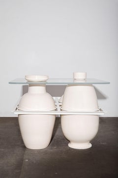 Tavolino in ceramica realizzato a mano con piano in vetro di Andrea Santamarina, Spagna