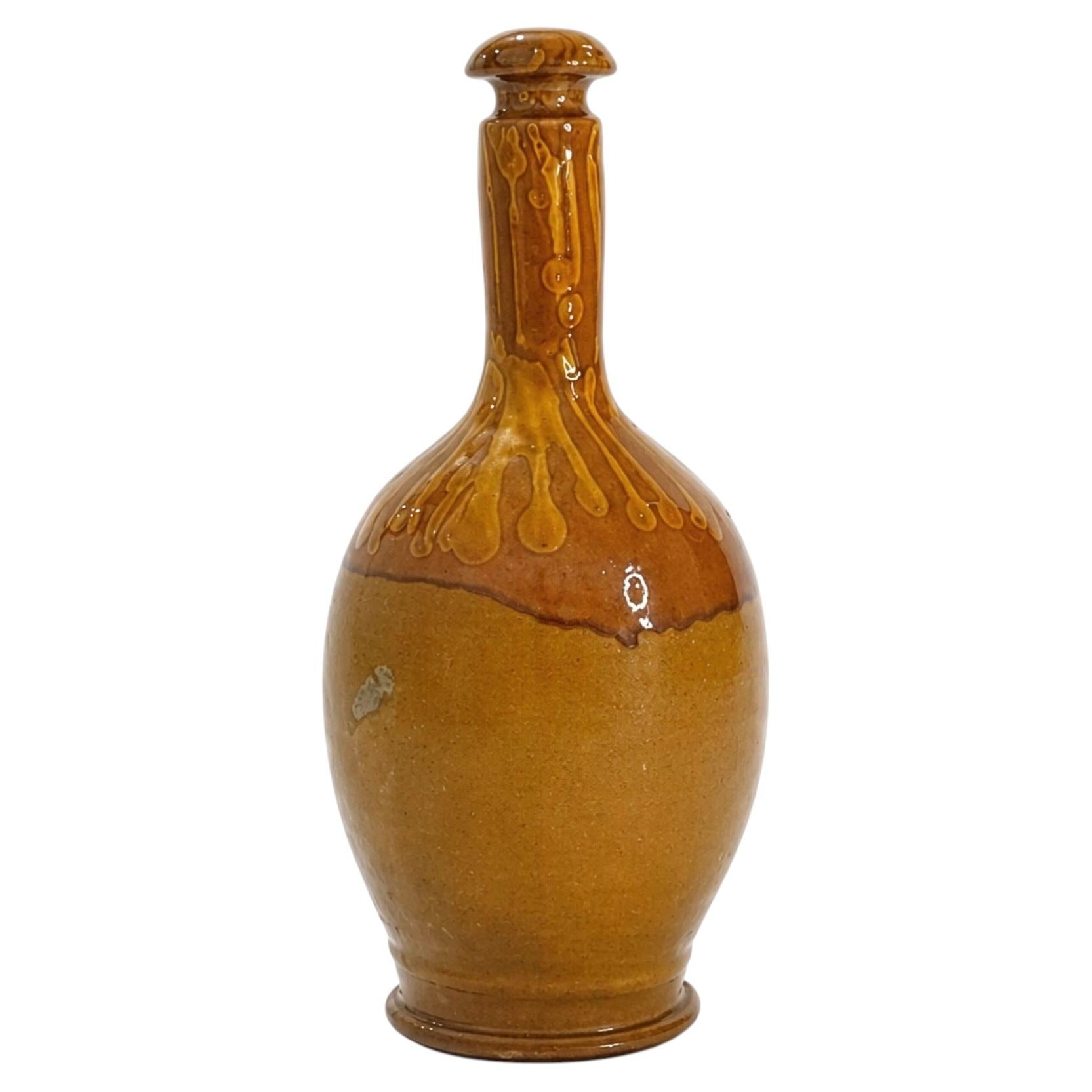 Bottiglia in terracotta fatta a mano, smaltata a fuoco, Italia meridionale, 1880 in vendita