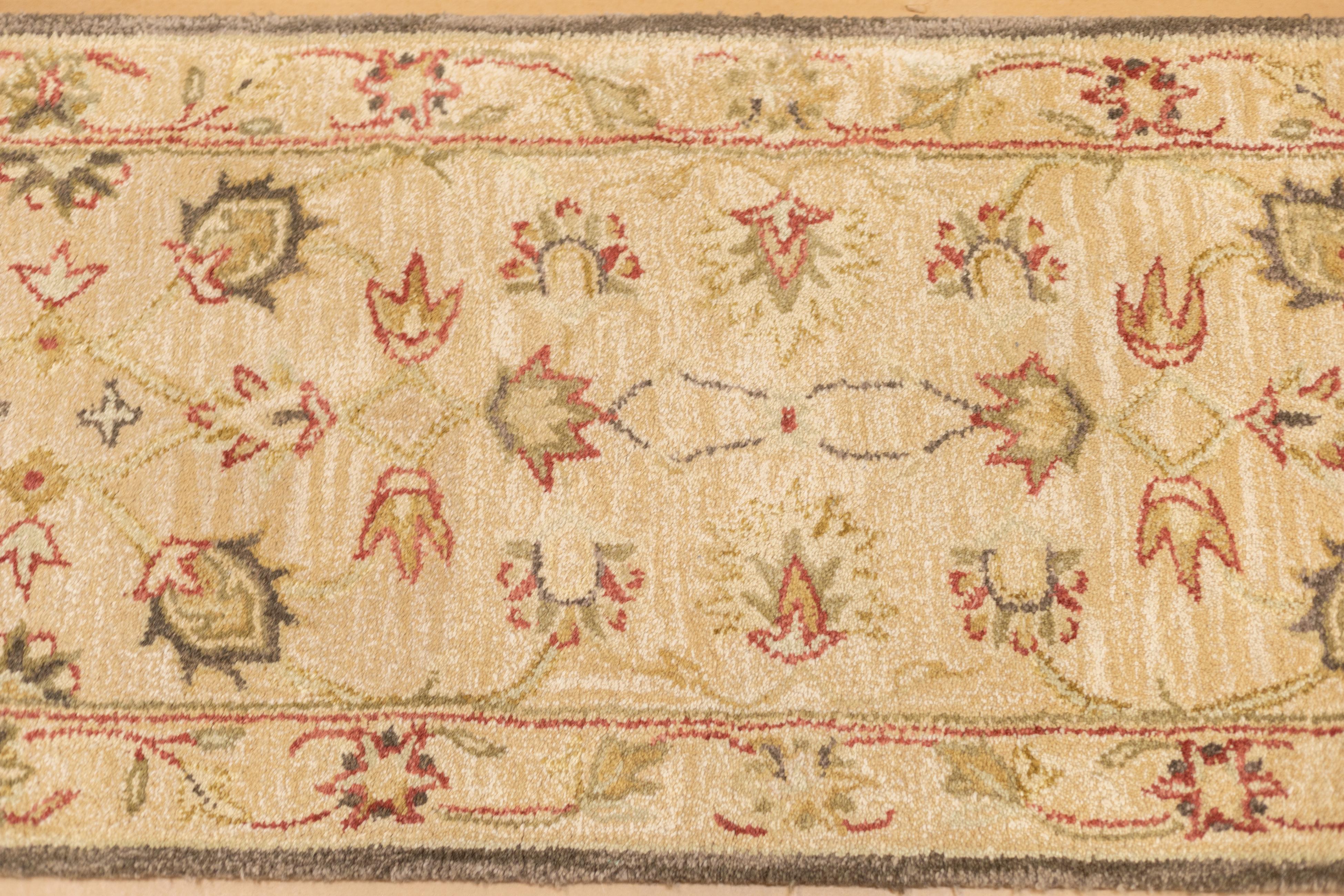 Hand Tuffted Wool Long Rug 2'4'' x 11'11'' For Sale 2