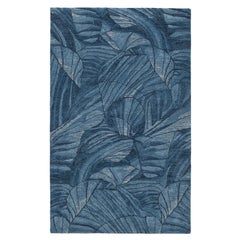 Handgetufteter Floral 5'x8' Teppich aus Wolle und Viskose in Blau für Timeless Elegance