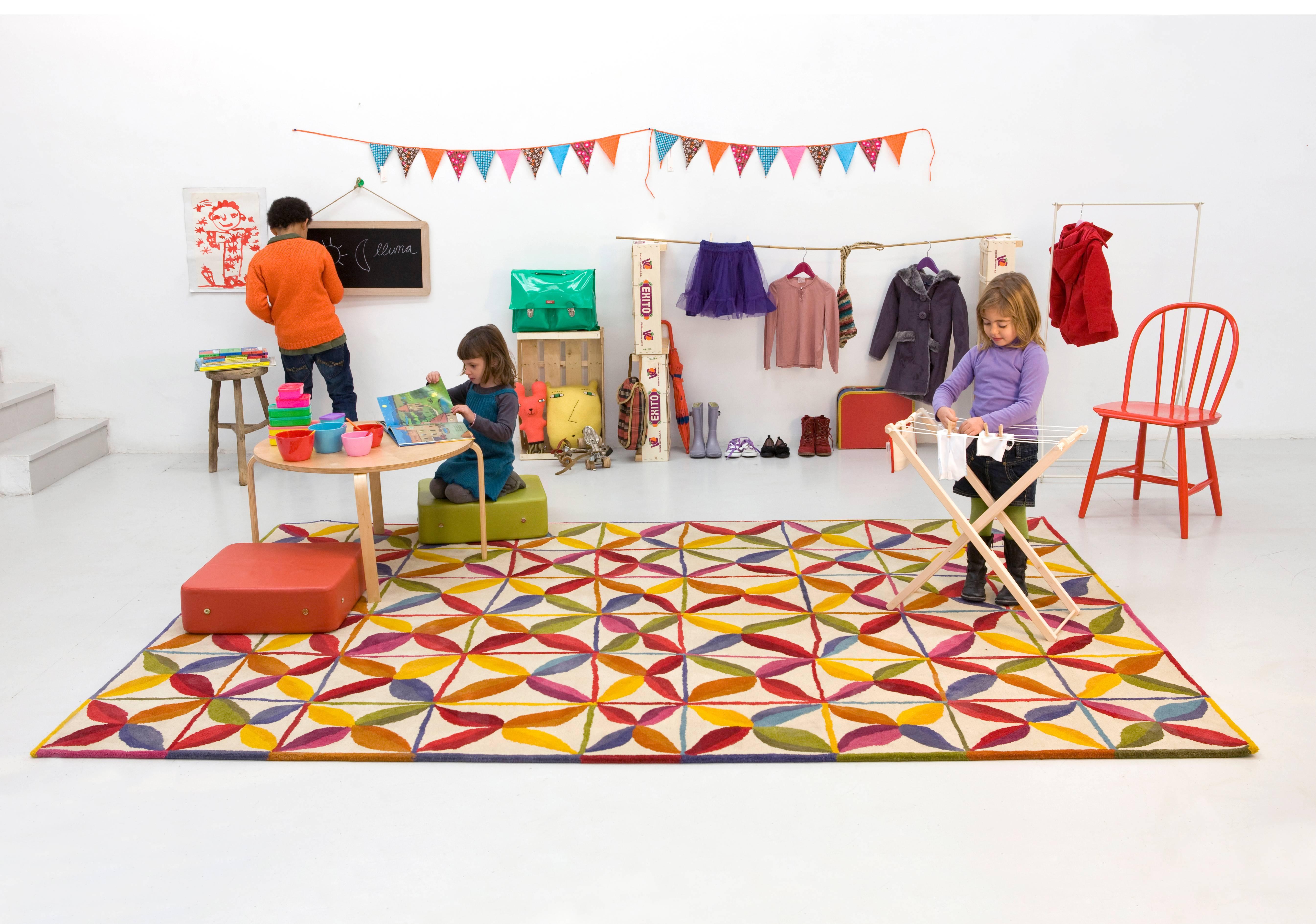 Handgetufteter Kala-Teppich in Orange und Rot von Nani Marquina & Care & Fair, Medium (Moderne) im Angebot
