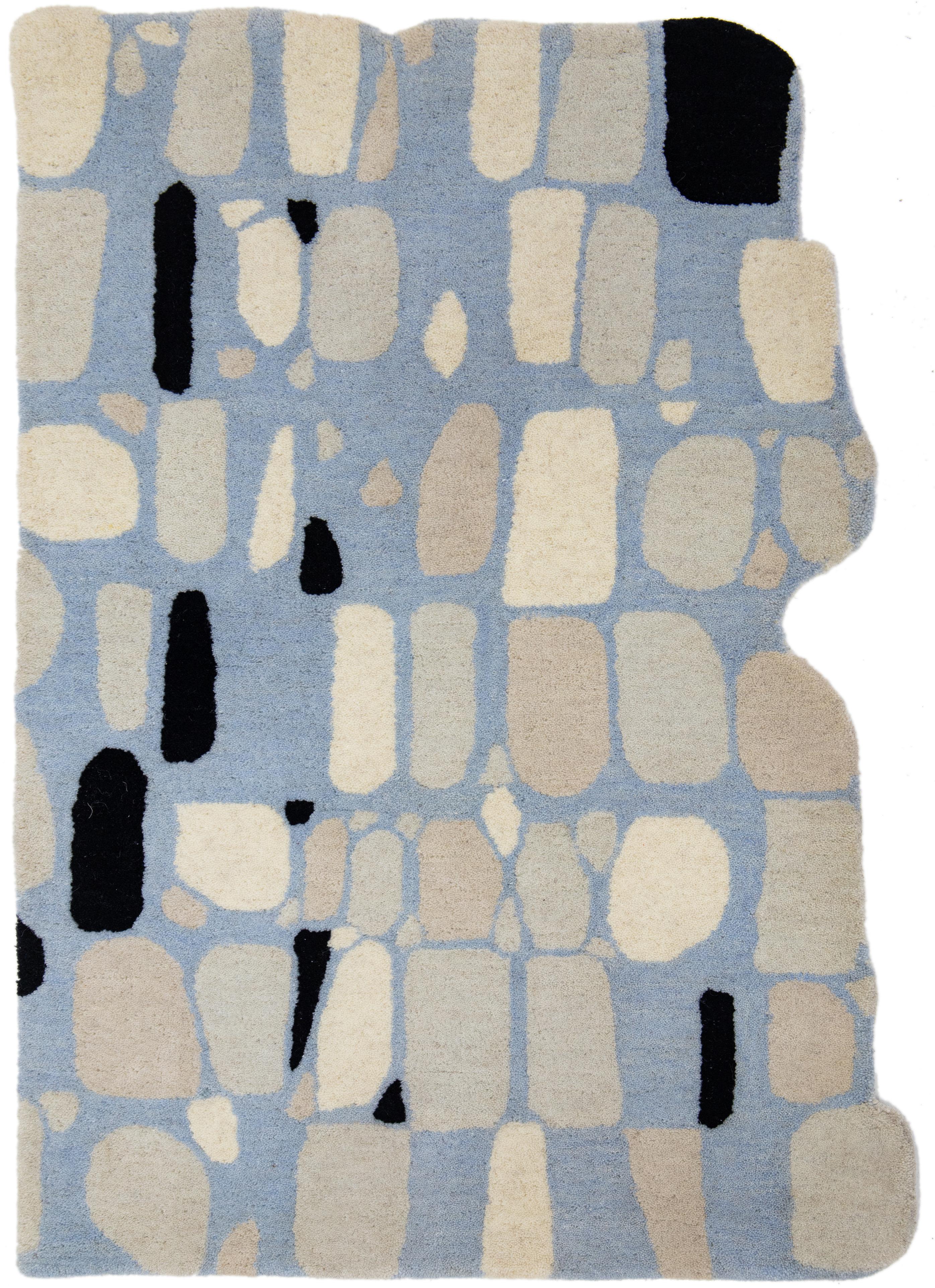 Hand-Tufted Modern Custom Wool Rug with Abstract Pattern By Apadana For Sale 2