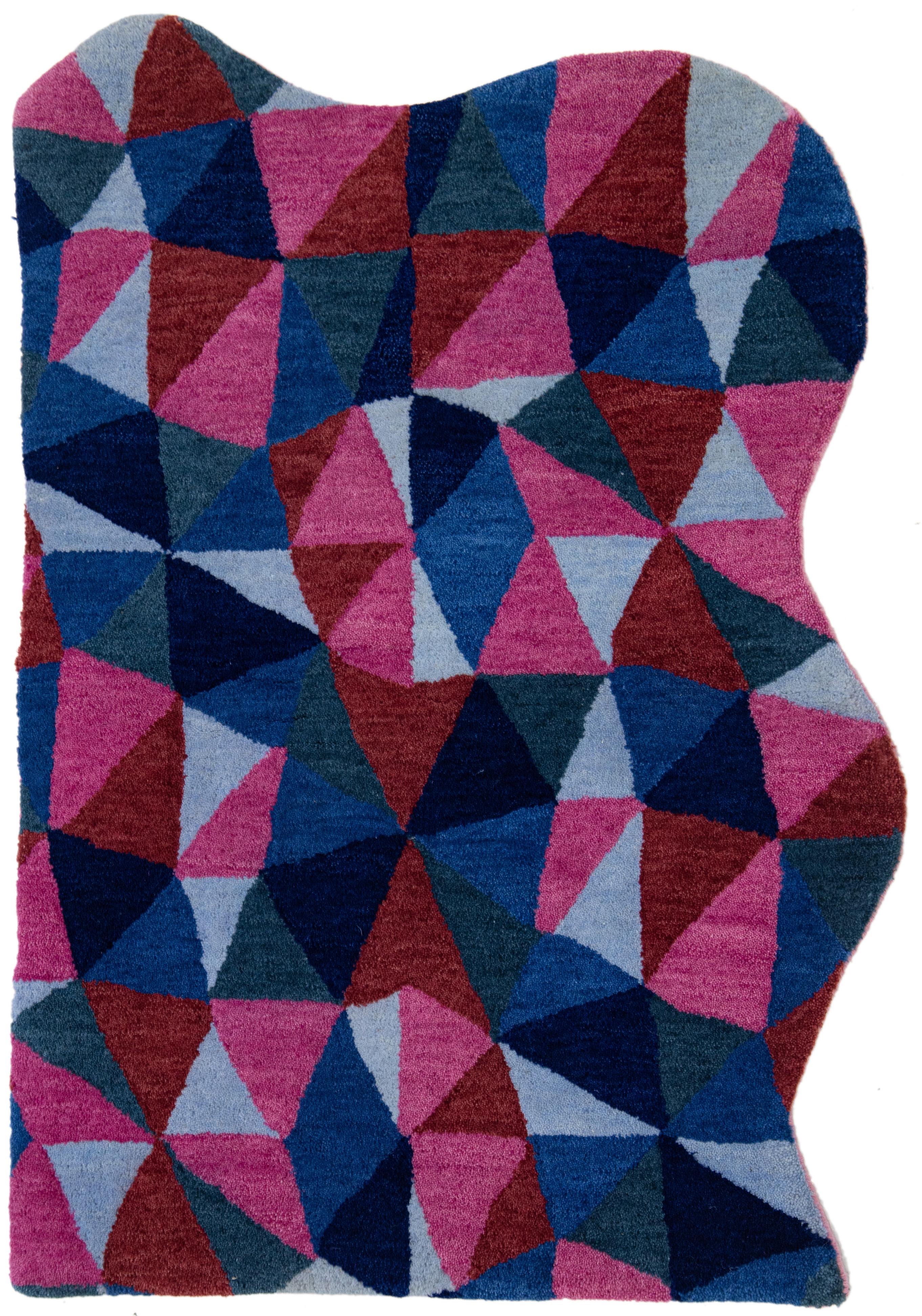Handgetufteter moderner, maßgefertigter Wollteppich mit Mosaico-Muster von Apadana (Moderne) im Angebot