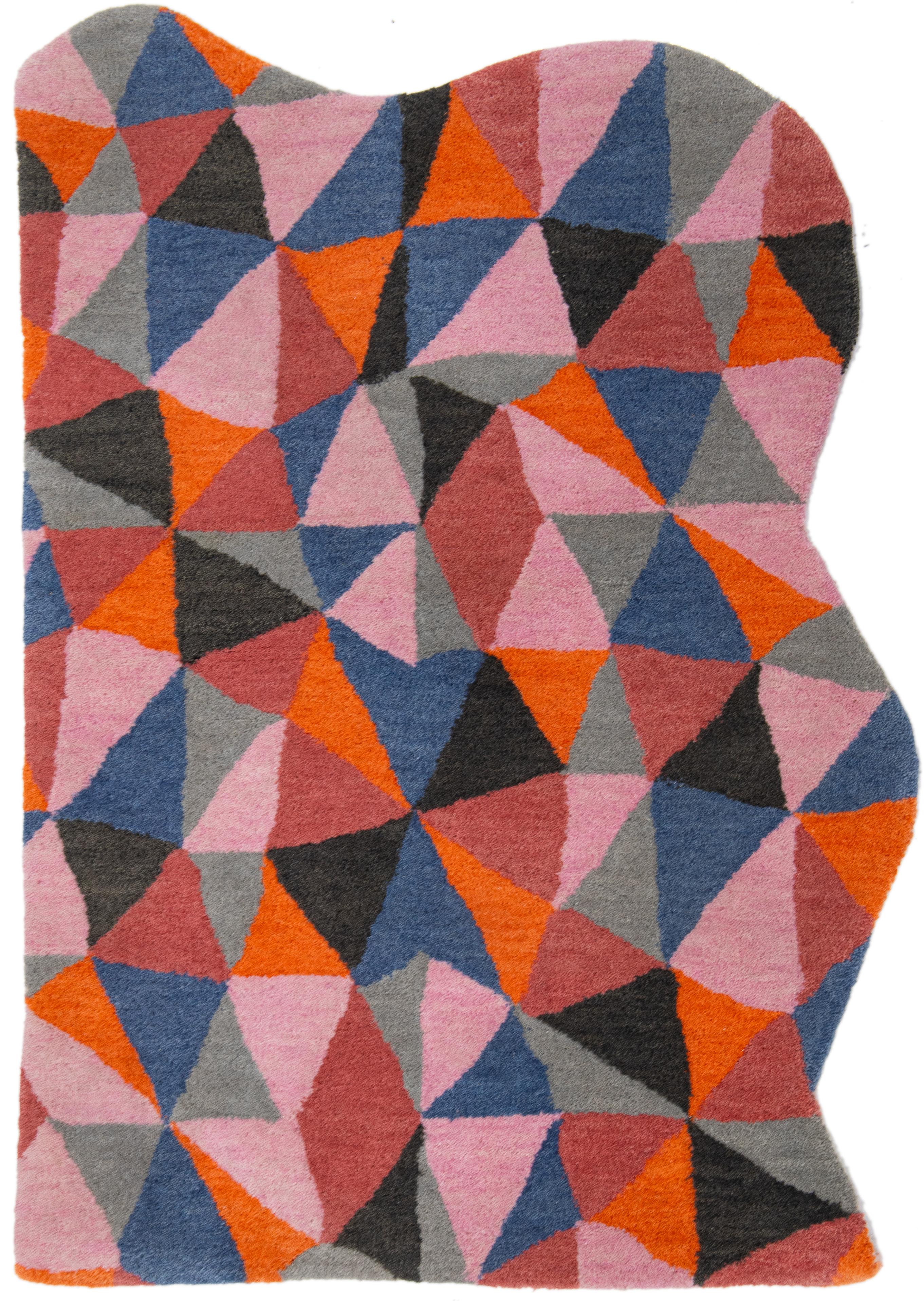Handgetufteter moderner, maßgefertigter Wollteppich mit Mosaico-Muster von Apadana (Wolle) im Angebot