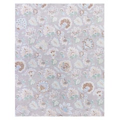Tapis moderne d'inspiration traditionnelle tufté à la main par Doris Leslie Blau