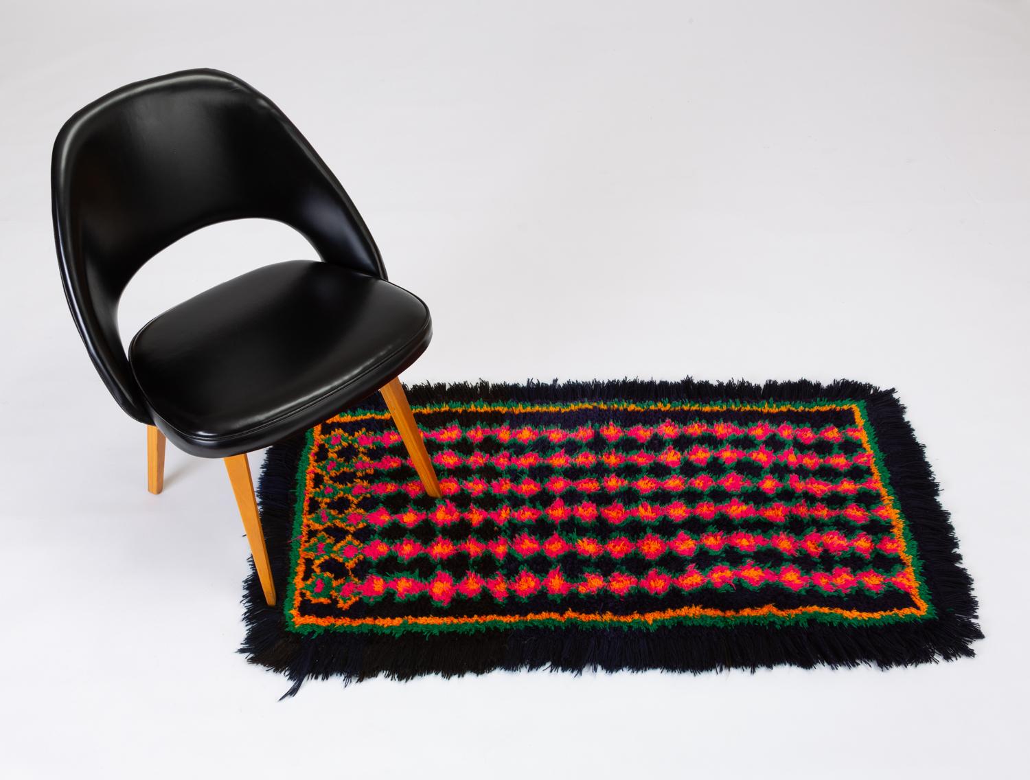 Mid-Century Modern Hand-Tufted Peruvian Shag Rug