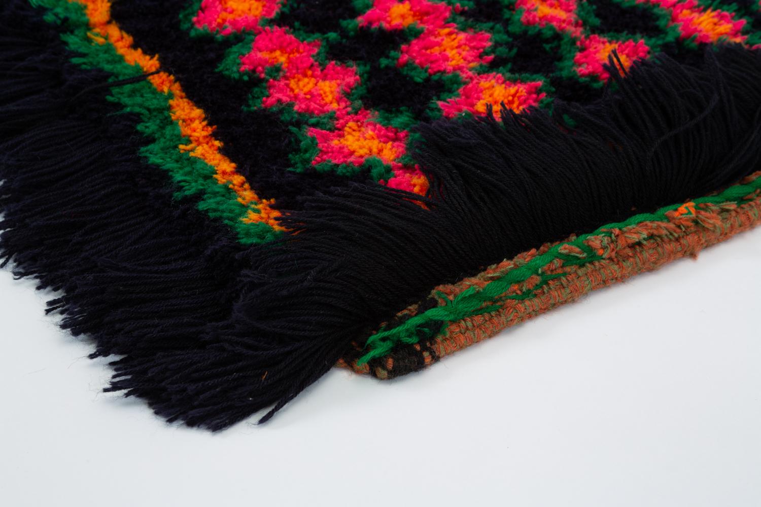 20th Century Hand-Tufted Peruvian Shag Rug