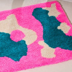 Handgetufteter abstrakter Cow-Teppich in Rosa, Teal und Creme
