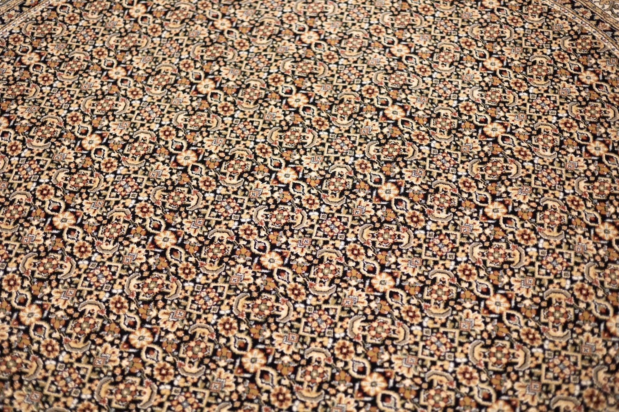 Hand Tufted Rug 7'10'' x 7'10'' For Sale 1