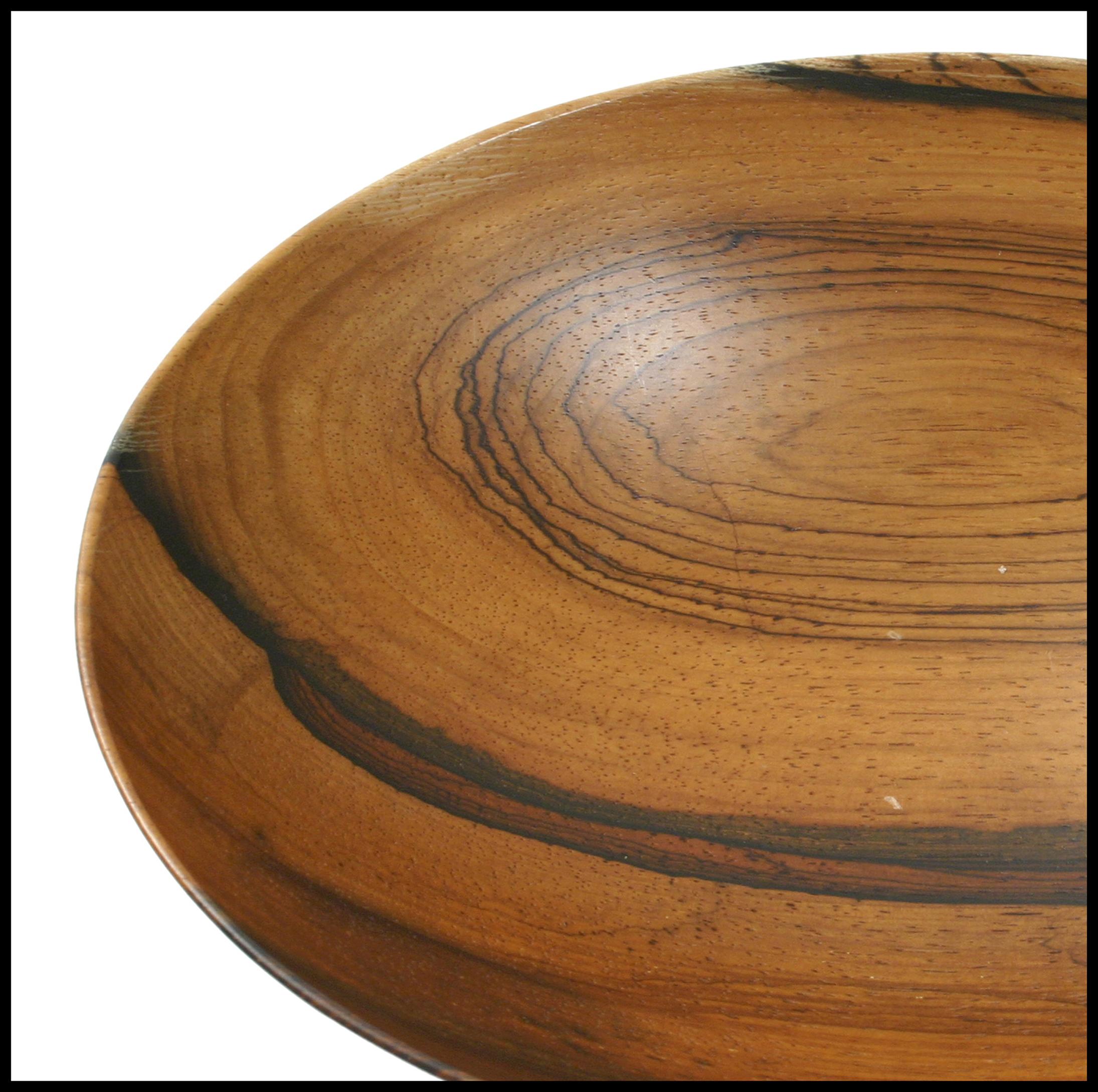 Hand-turned bowl in rosewood, Germany, circa 1960.
 