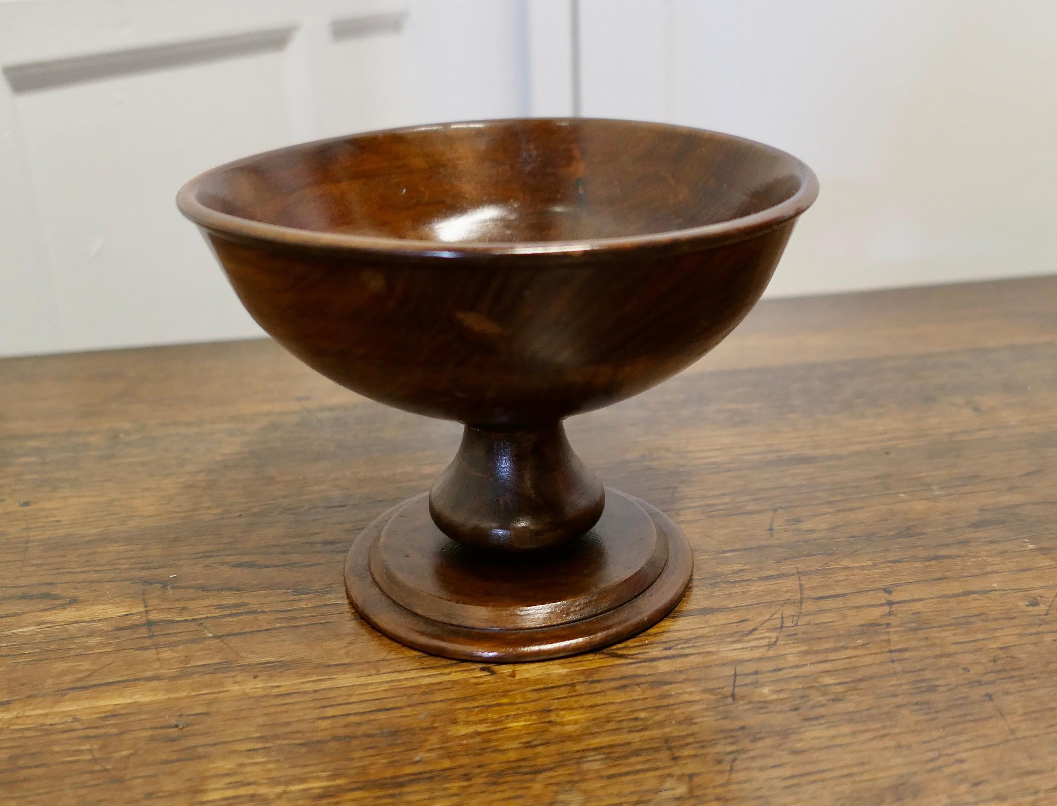 20th Century Hand Turned French Yew Wood Fruit Bowl