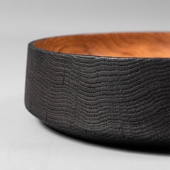 Handgedrehte japanische Yakisugi-Schale aus Eiche