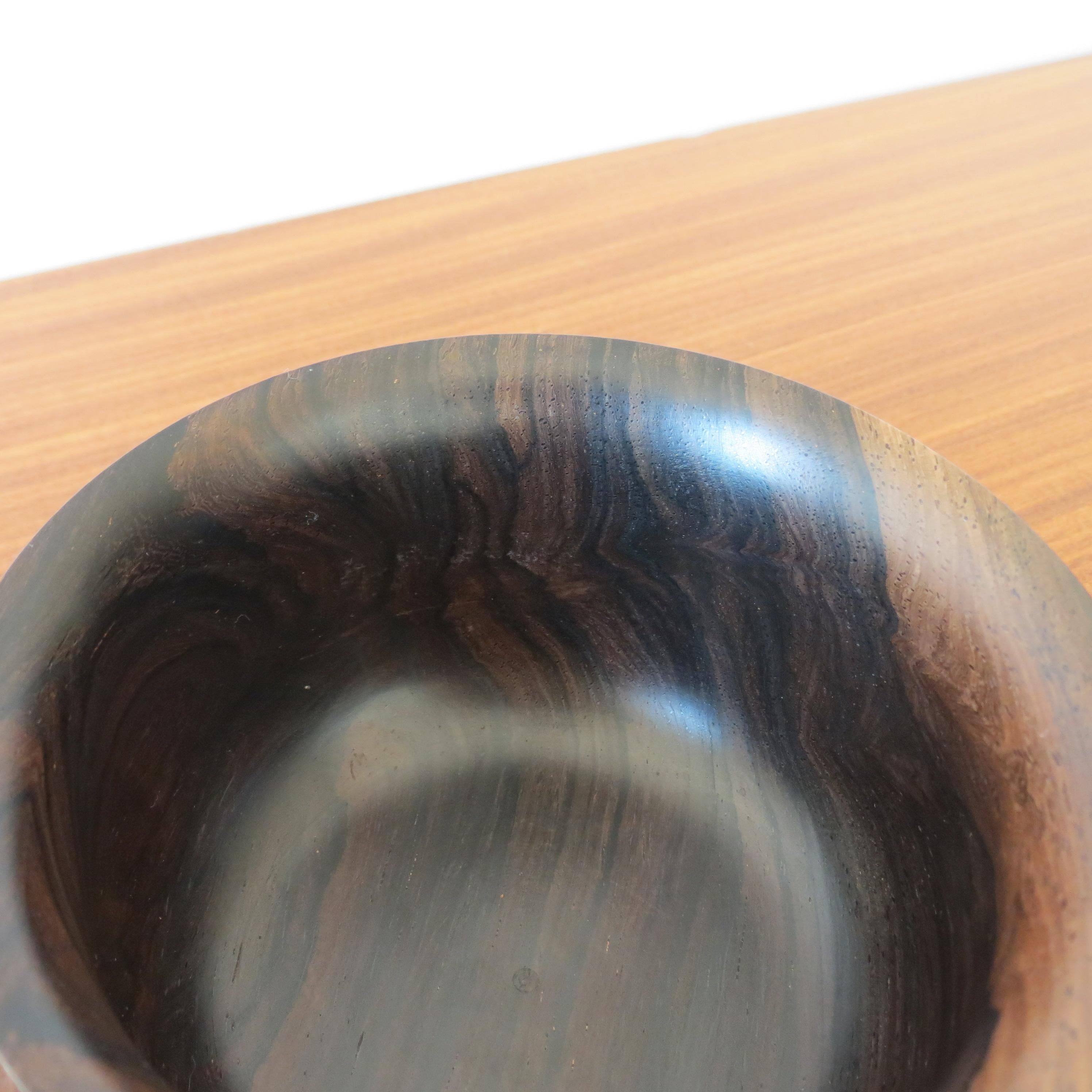 20th Century Hand Turned Pot Bowl by David Ruse 1990s For Sale