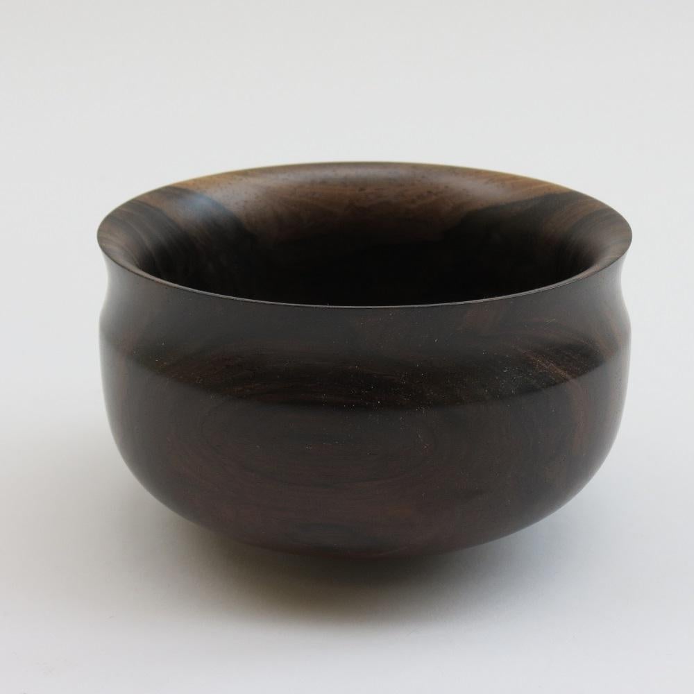 Hand-Crafted Hand Turned Rosewood Pot Bowl 1990s David Ruse For Sale