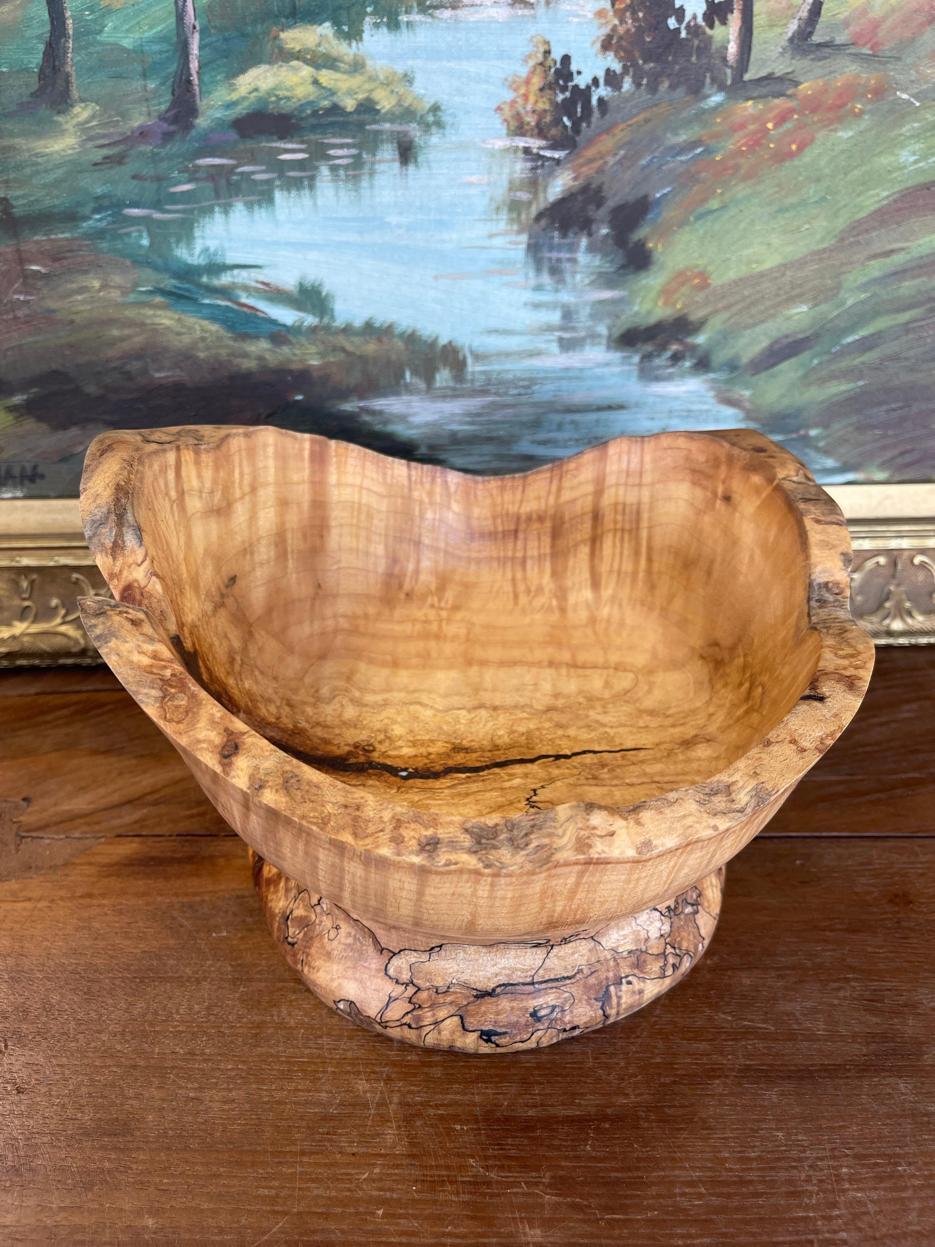 Mid-Century Modern Bol à piédestal en érable à sucre spalté tourné à la main, Wisconsin Artisan, 2018 en vente