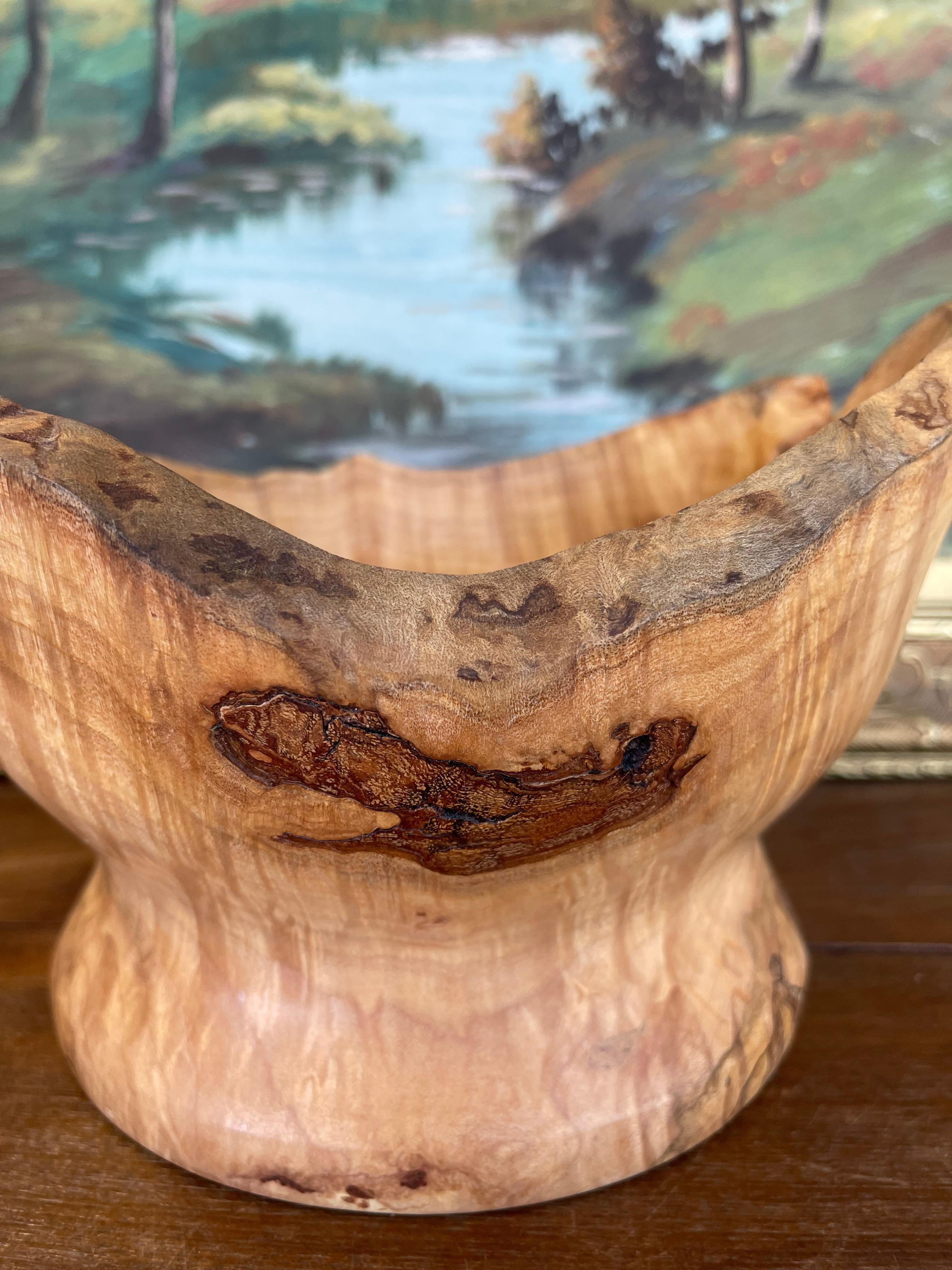 Bol à piédestal en érable à sucre spalté tourné à la main, Wisconsin Artisan, 2018 Bon état - En vente à Seattle, WA