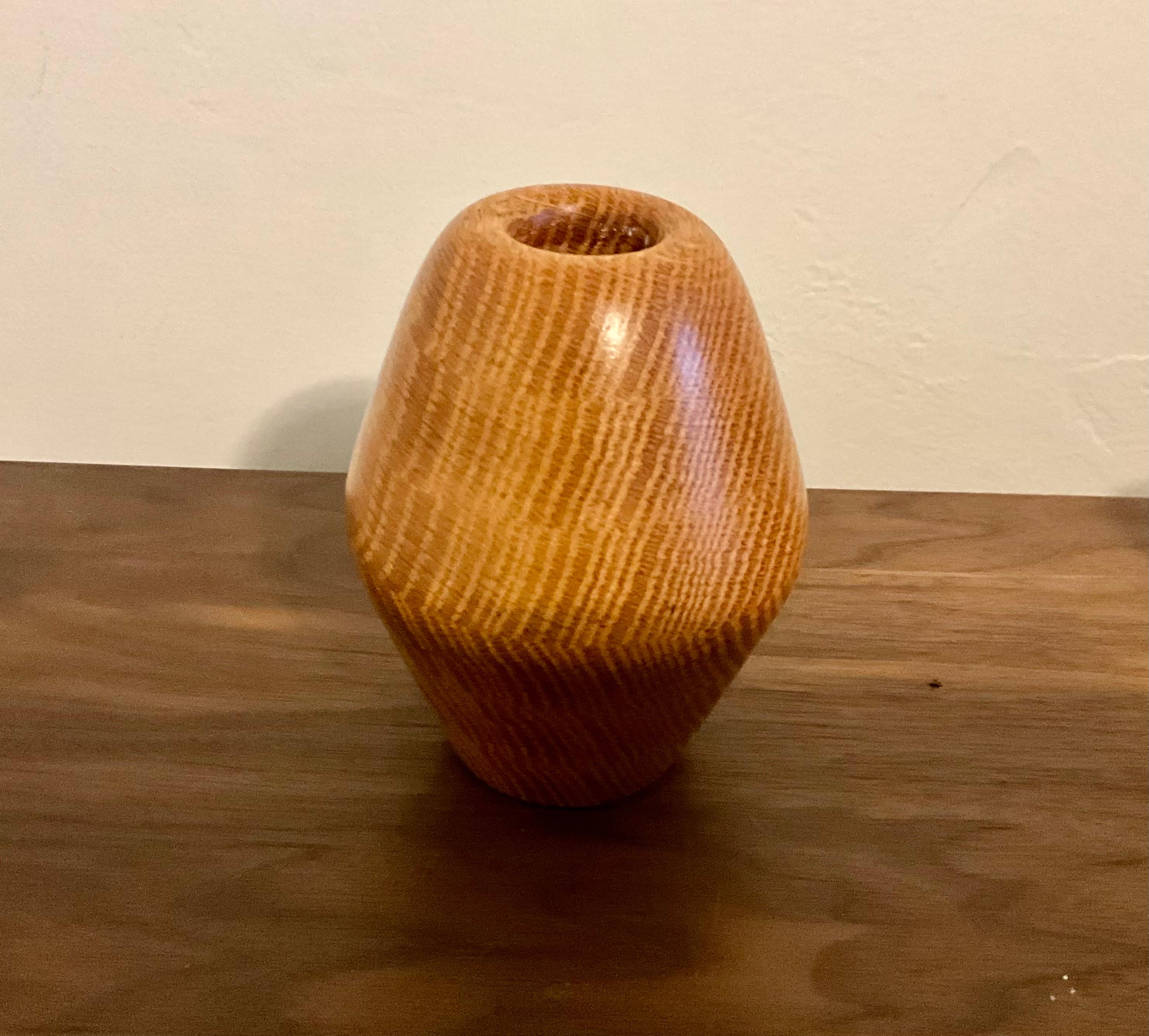Fatto a mano Vaso Studio A. di L.L.A. Studio tornito a mano, metà del secolo scorso in vendita