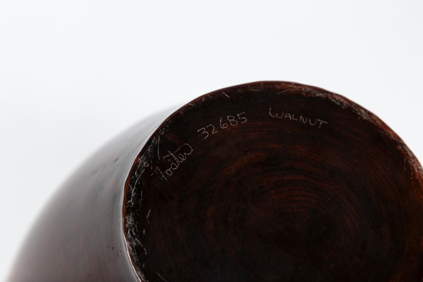 Vaso in noce tornito a mano, XX secolo, americano in vendita 3